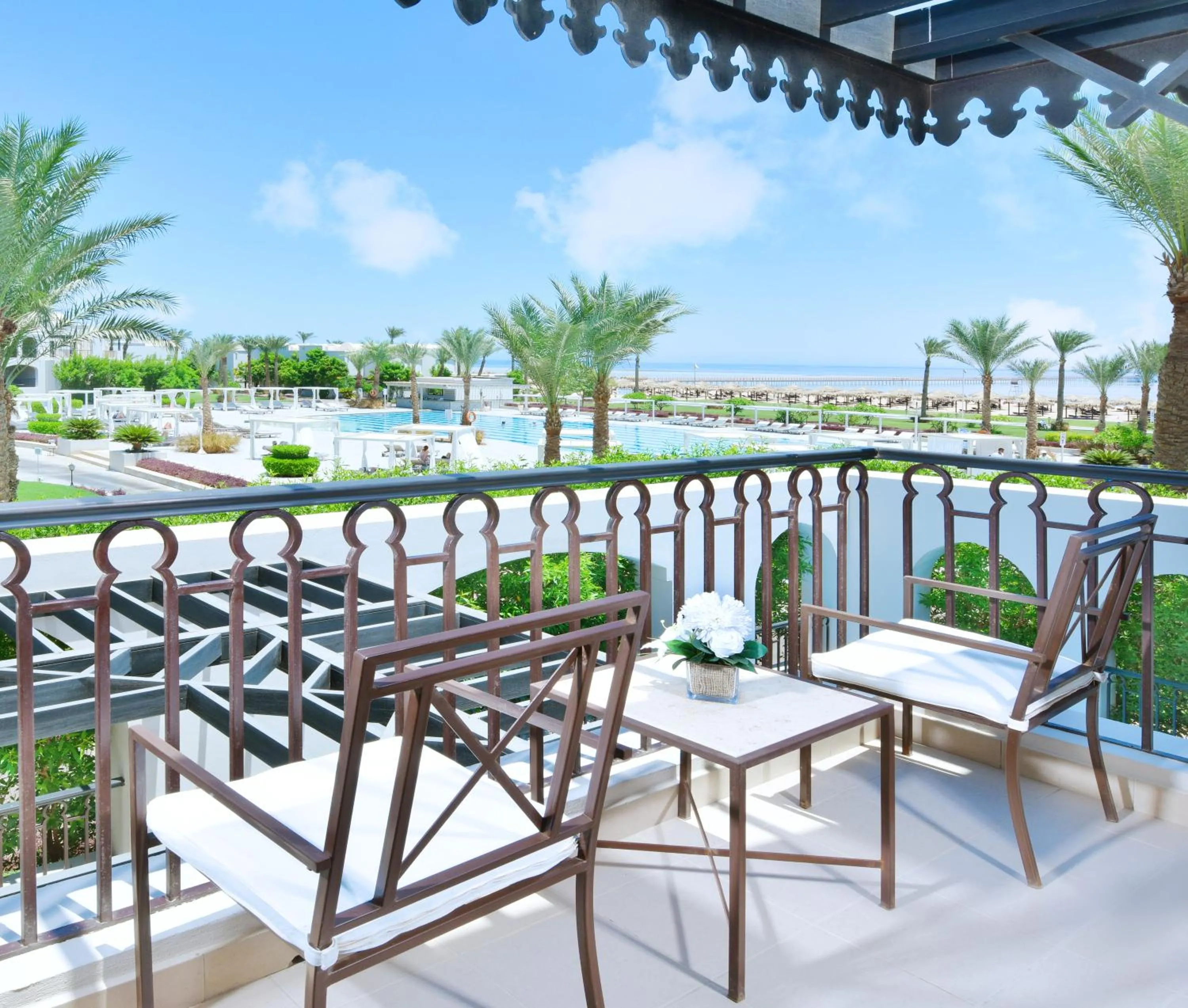 Deluxe Suite in Steigenberger Alcazar