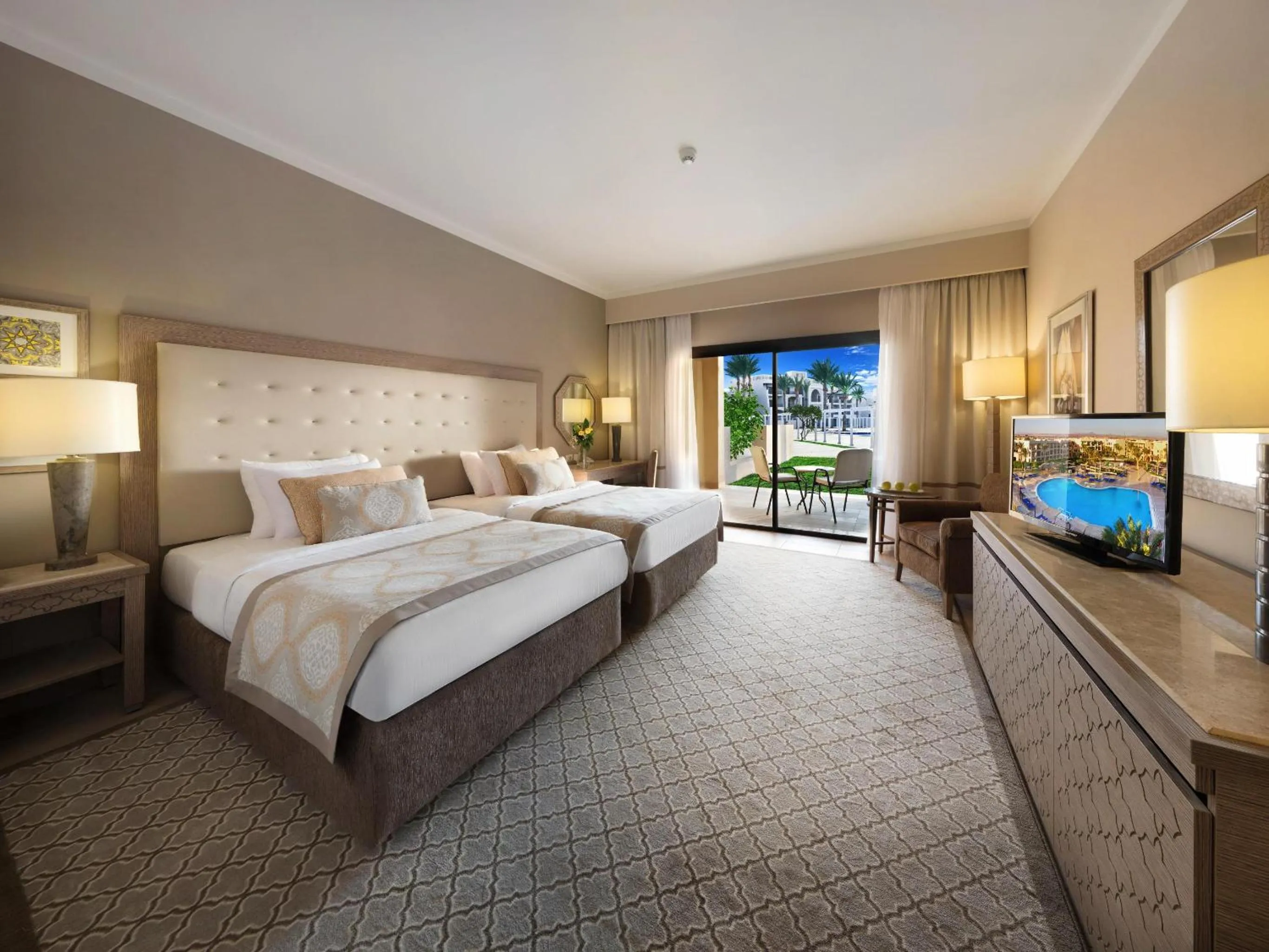 Superior Room Garden View in Steigenberger Alcazar