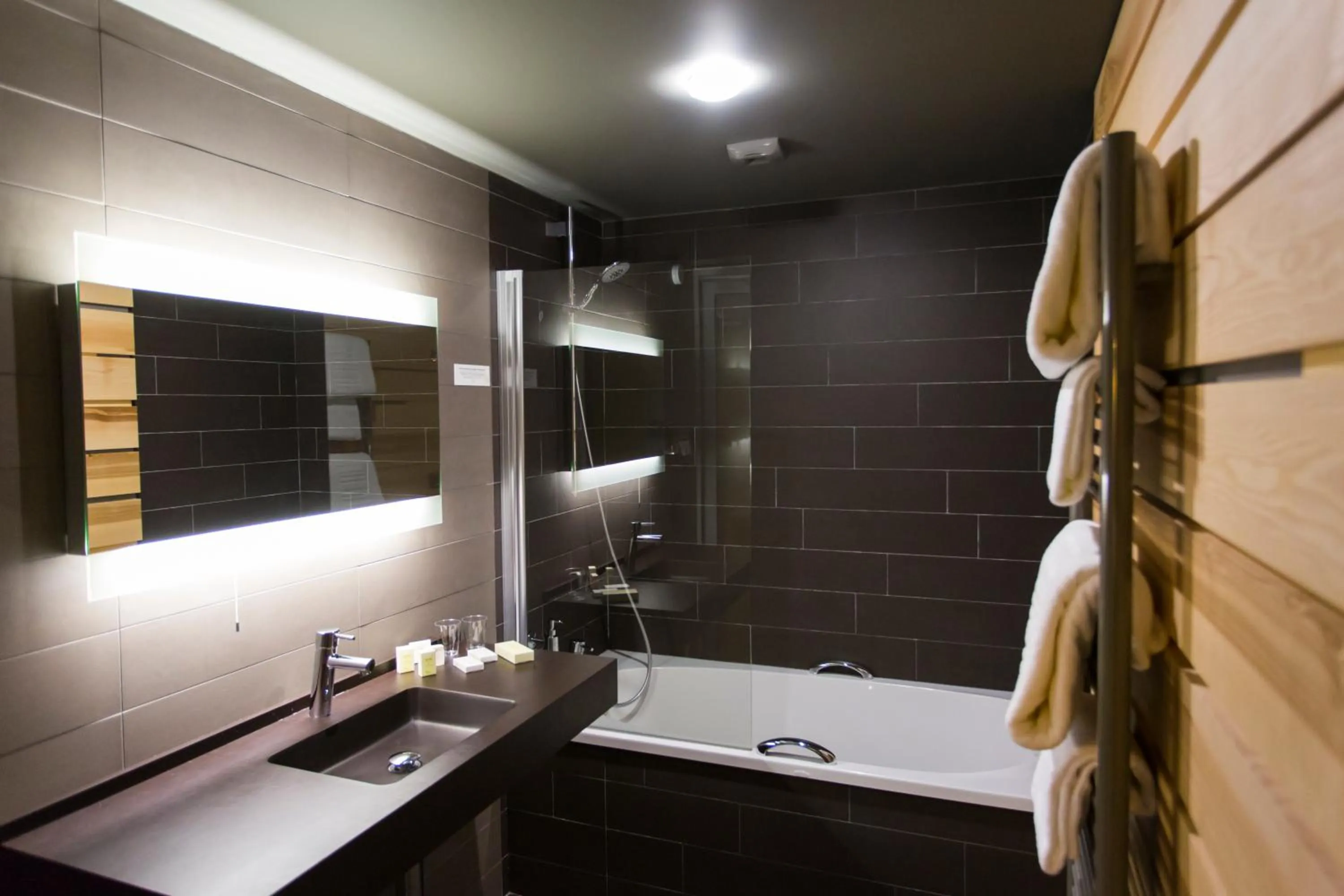 Double Room in Logis Hôtel du Morvan - Restaurant la Table de Jérôme