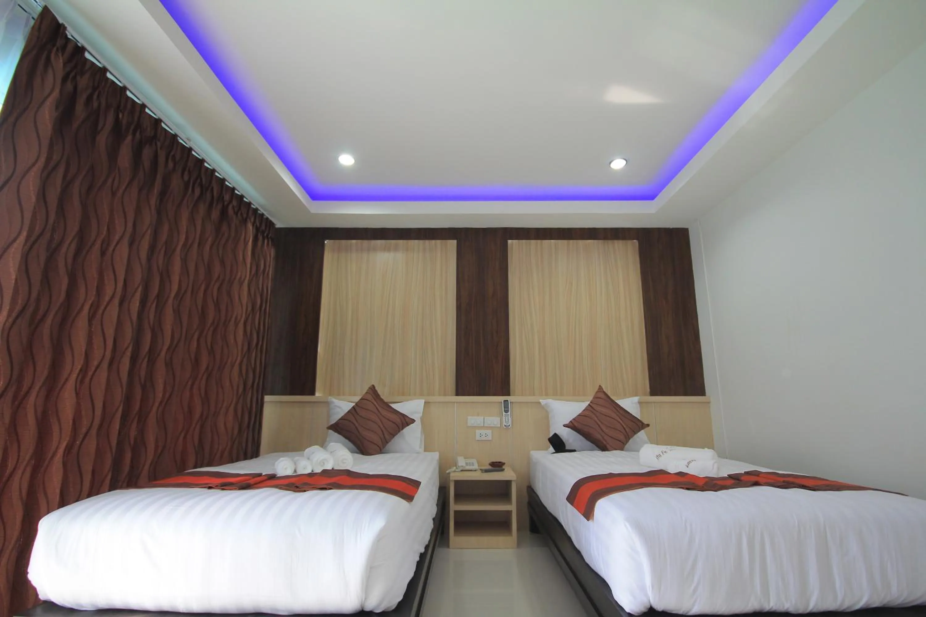 Twin Room with Pool View in Lanta Fevrier Resort
