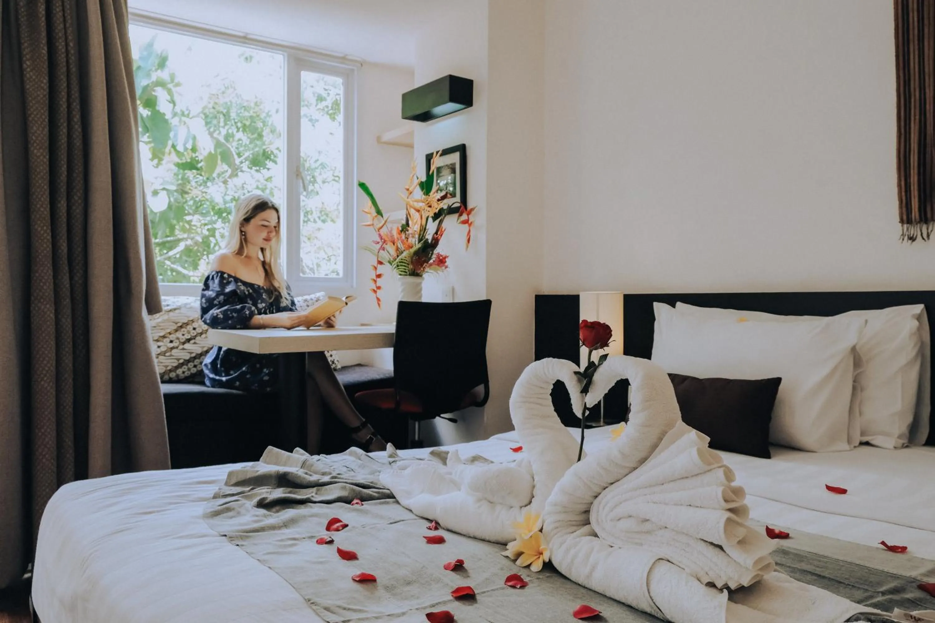 Deluxe Double or Twin Room in Allia Residence