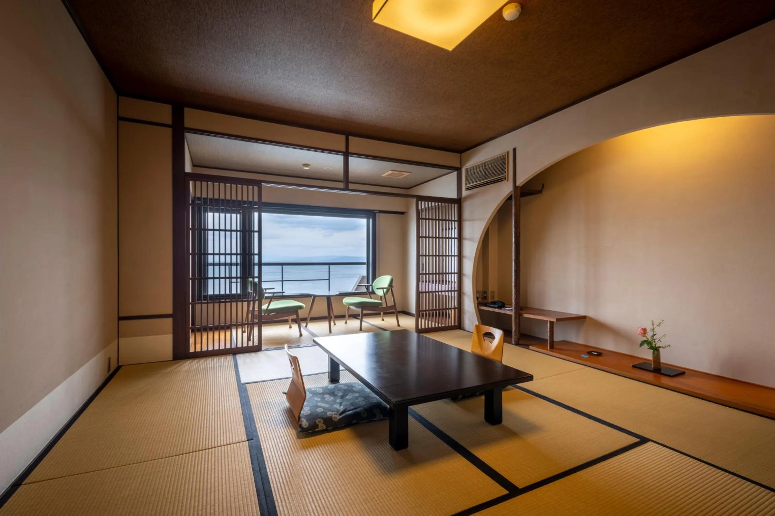 Superior Japanese-Style Room with Ocean View - single occupancy in Awakan