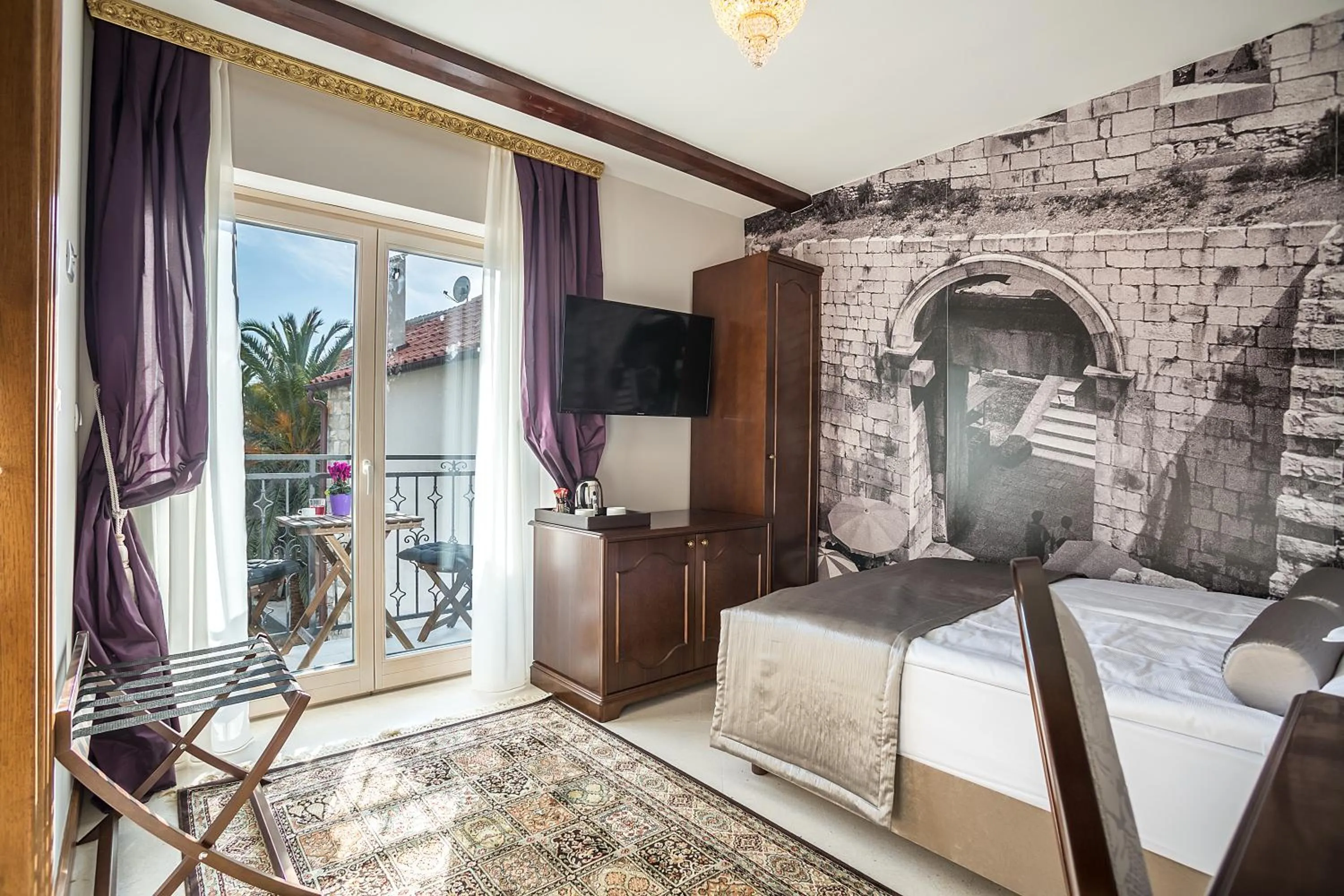 Standard Double Room with Balcony - single occupancy in Splendida Palace