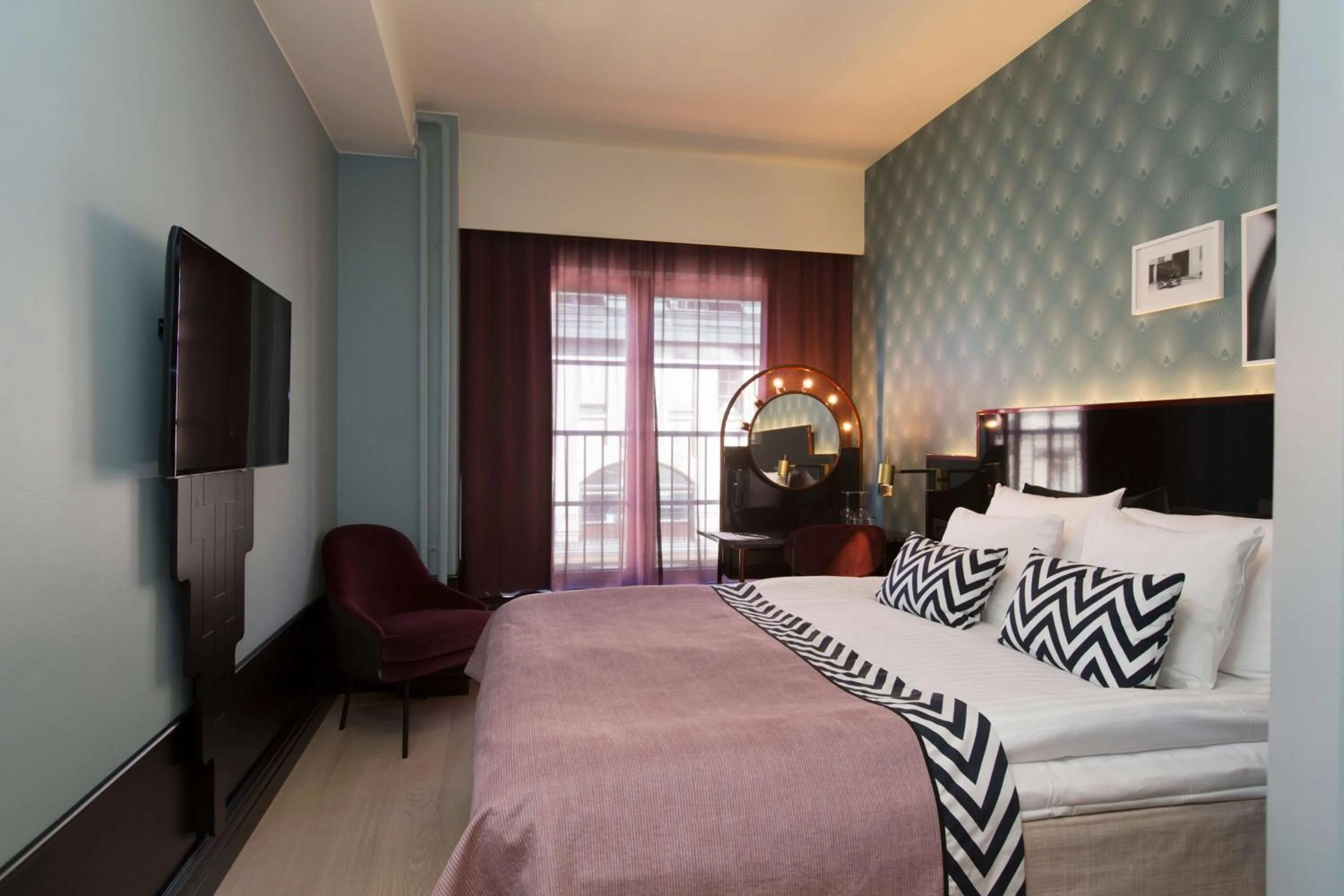 Classic Twin Room in Haymarket by Scandic