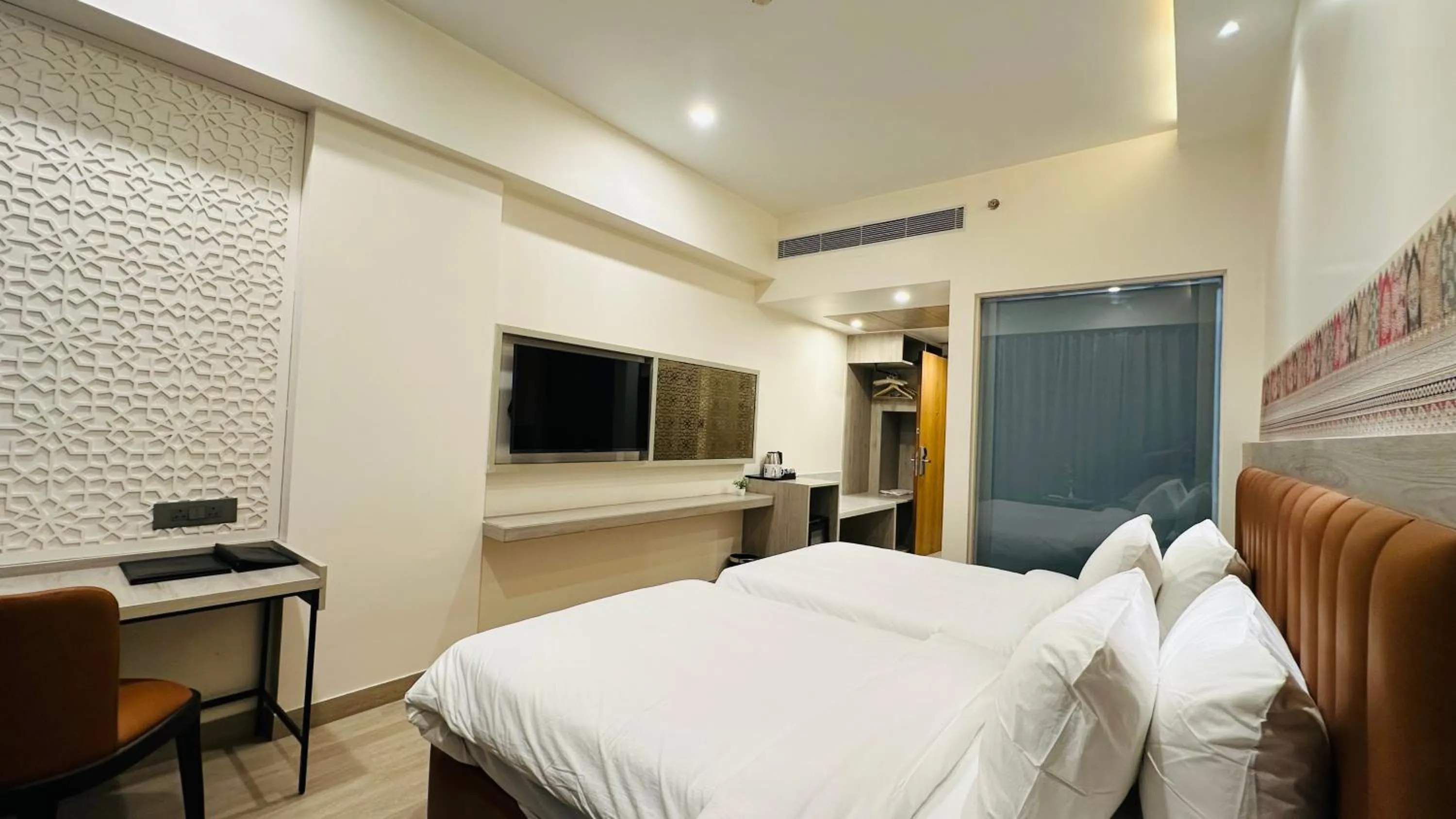 Superior Twin Room with City View - single occupancy in Regenta Central Jaipur