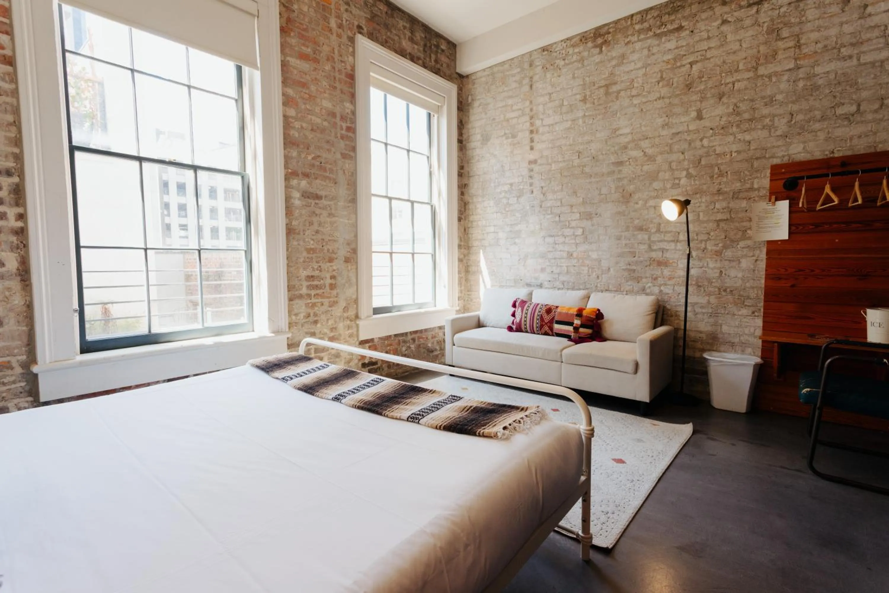 Deluxe Room in Catahoula Hotel New Orleans