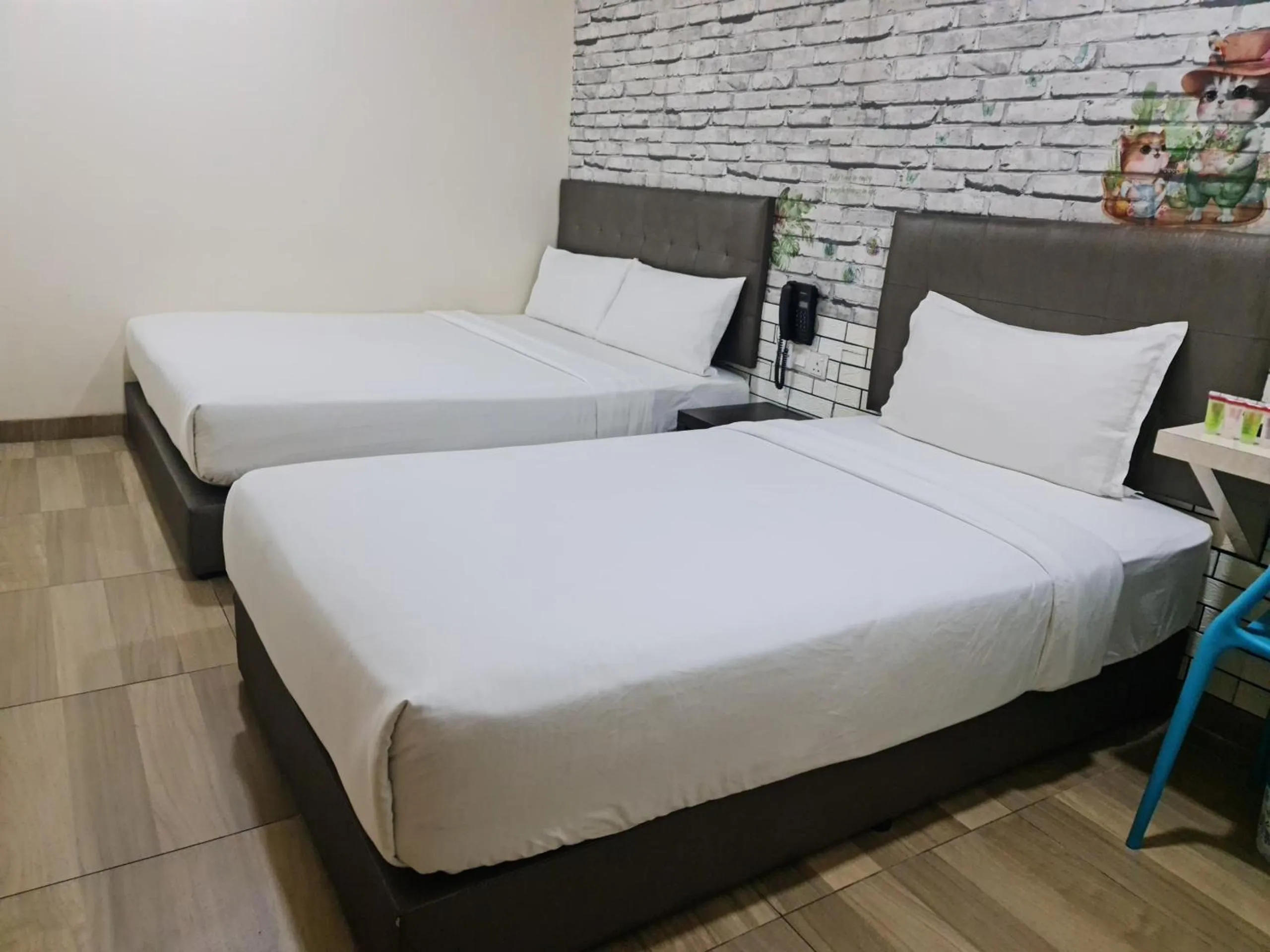 Standard Triple Room in 888 Boutique Hotel