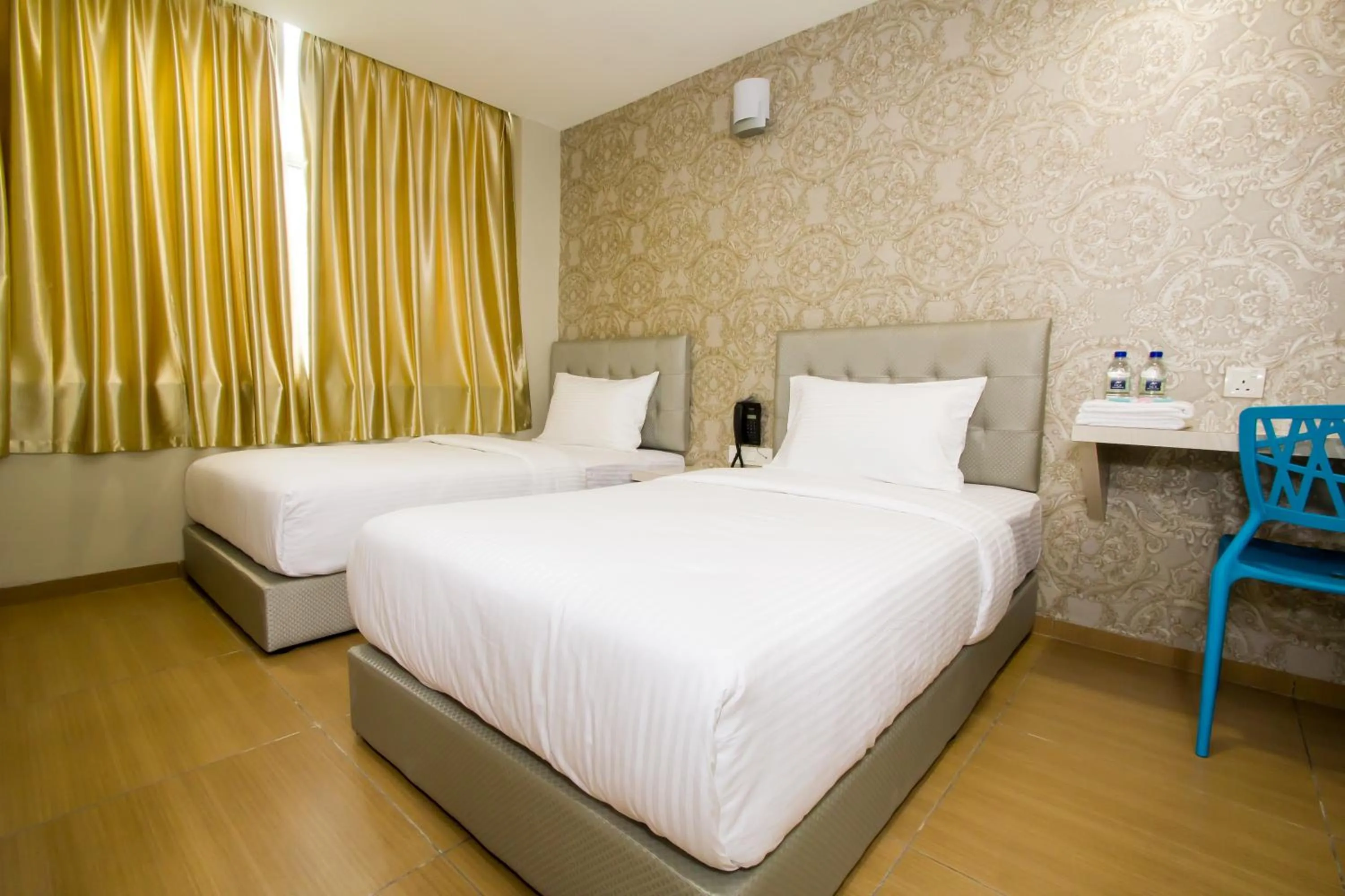 Deluxe Twin Room in 888 Boutique Hotel