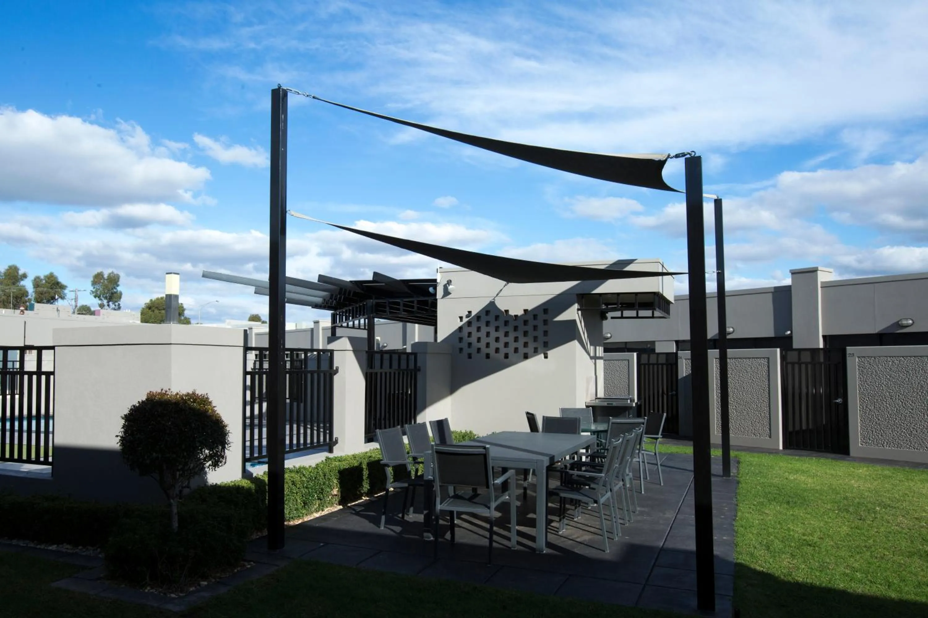 Twin Room in Southgate