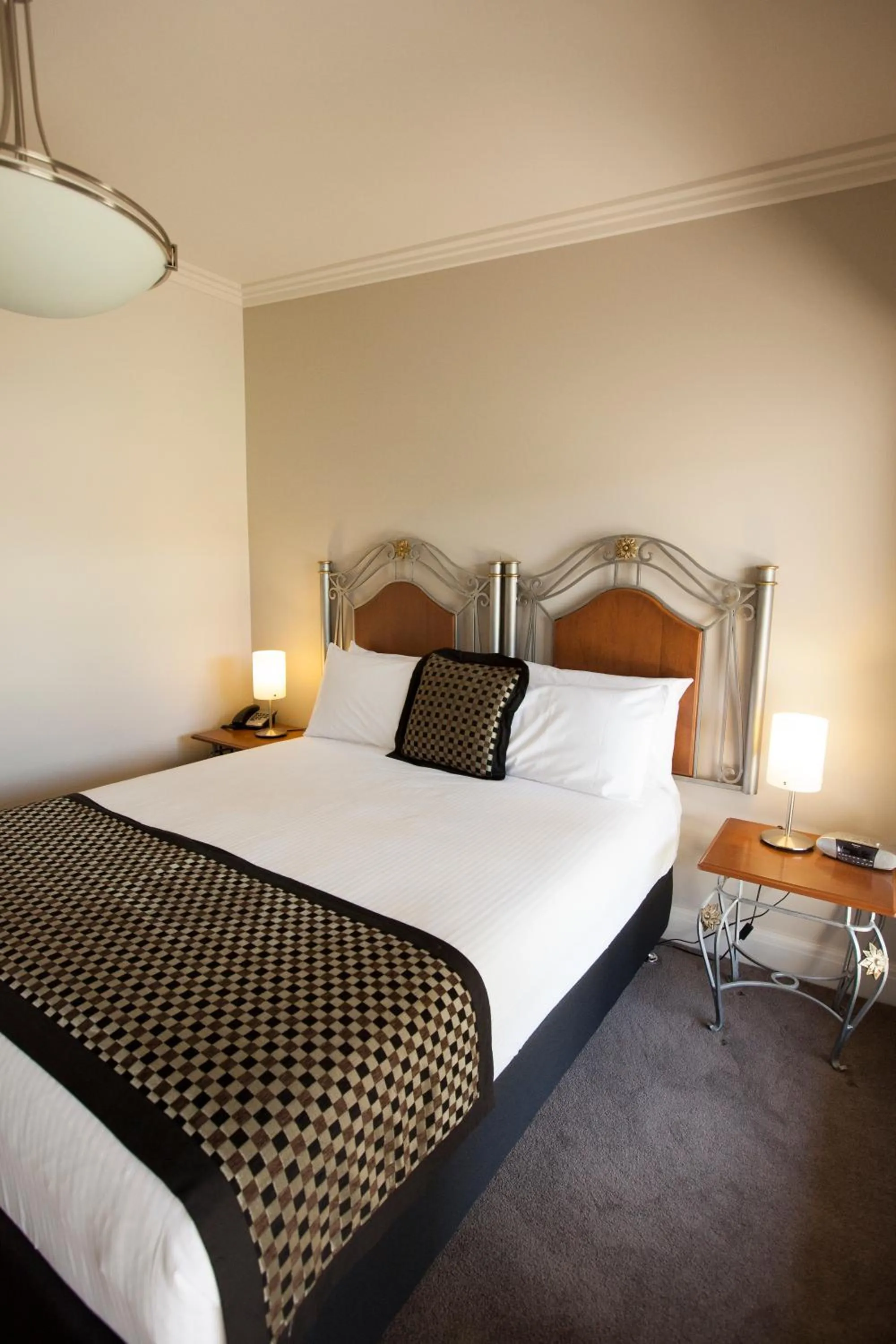 Two-Bedroom Apartment in Southgate