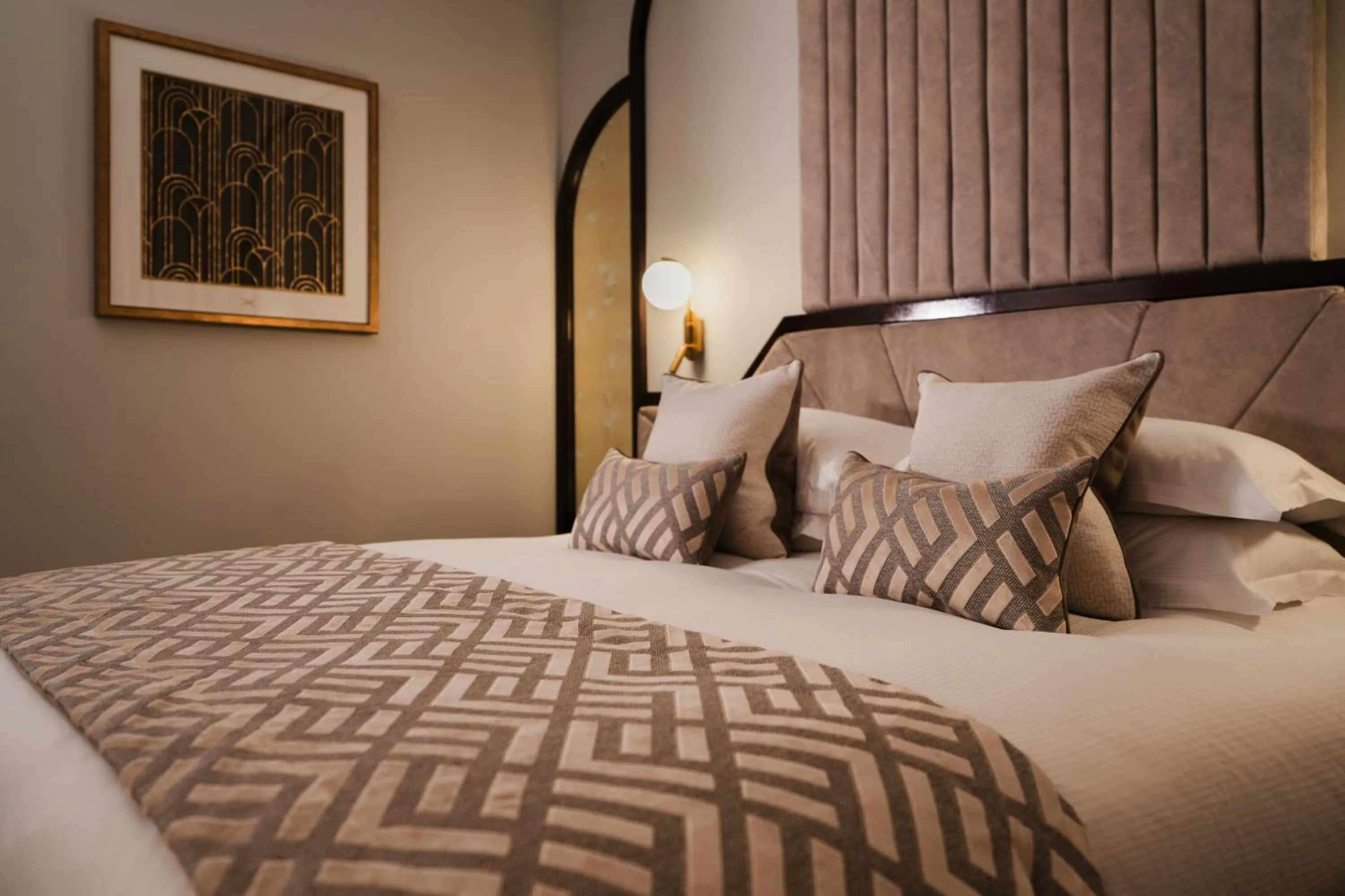 Hotel Classic Room (not in the Castle) in Crossbasket Castle, Hotel & Restaurant