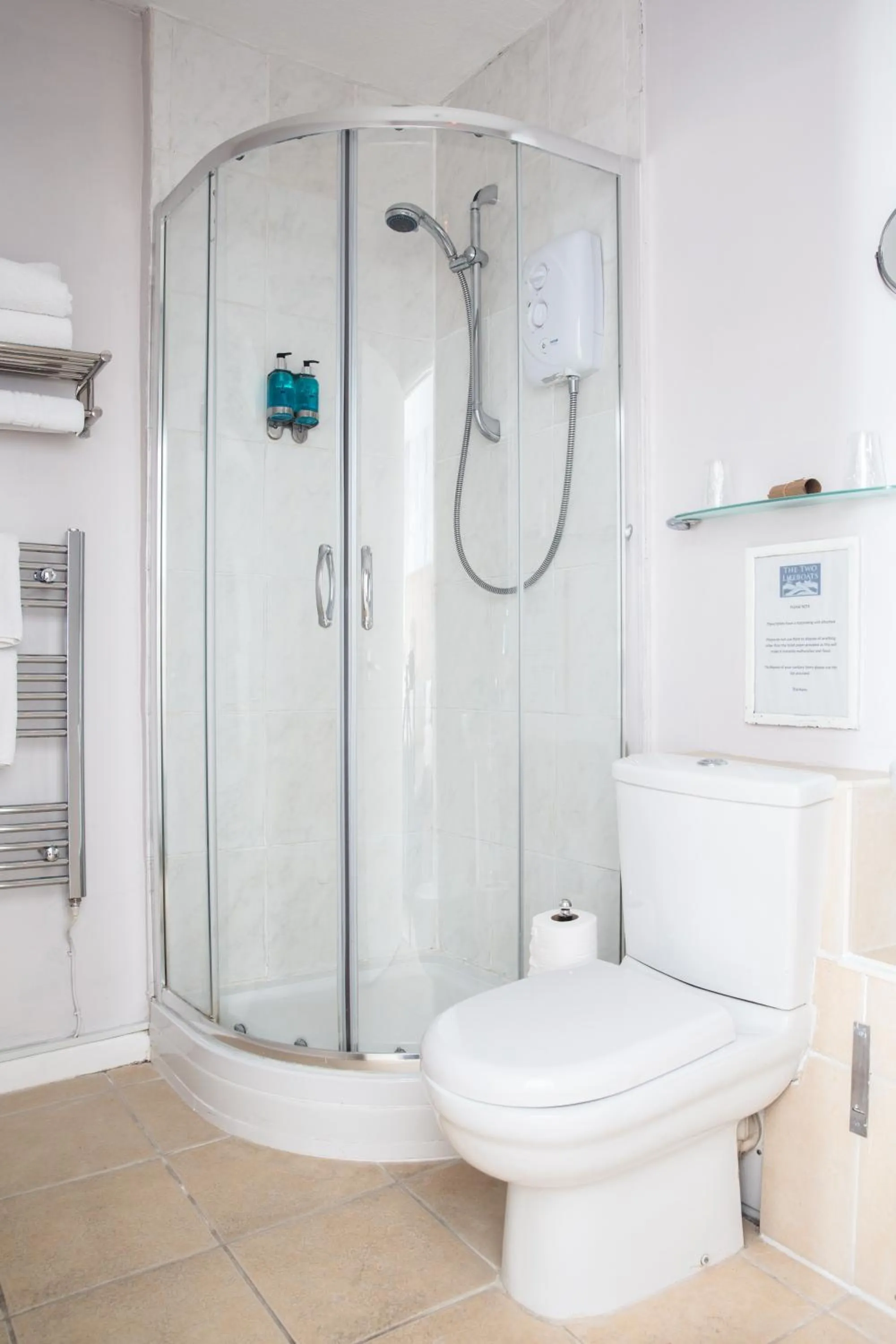 Twin Room with Side Sea View in The Two Lifeboats