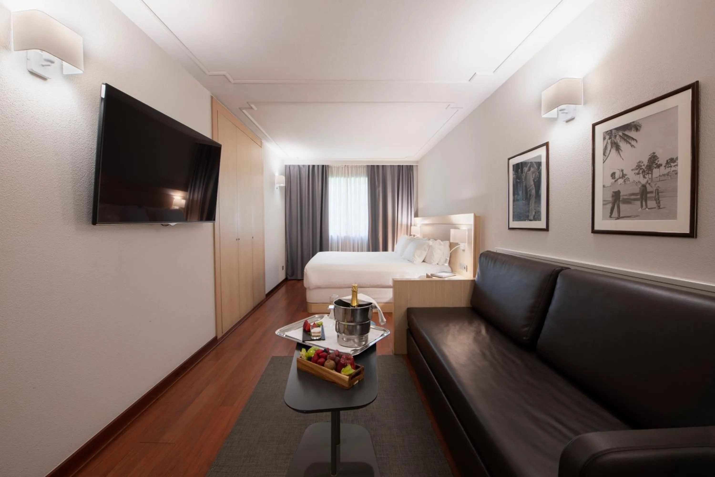 Deluxe Triple Room in Suites Plaza Hotel & Wellness
