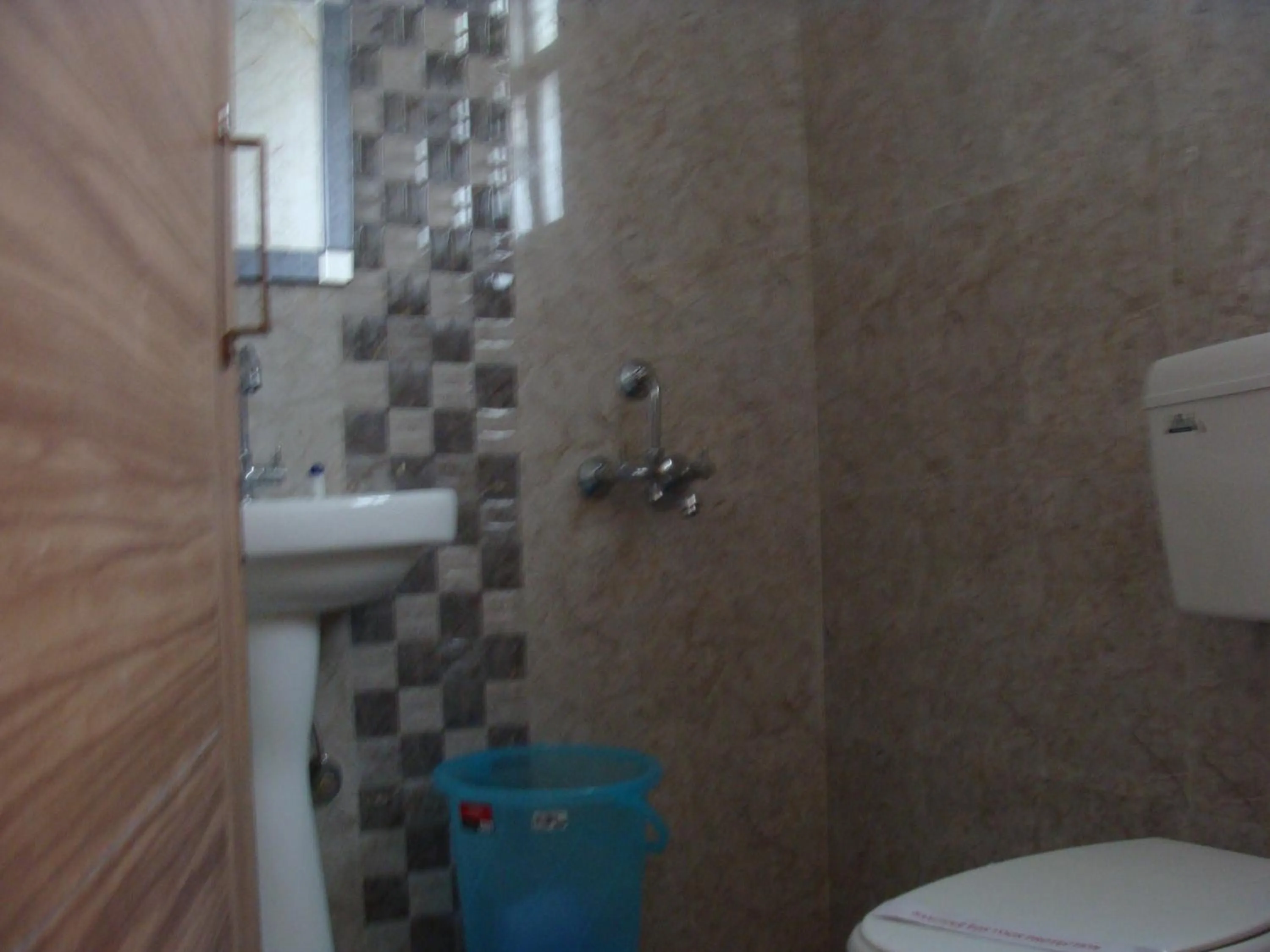 Deluxe Room Non A/C - single occupancy in Hotel Abhinandan Grand