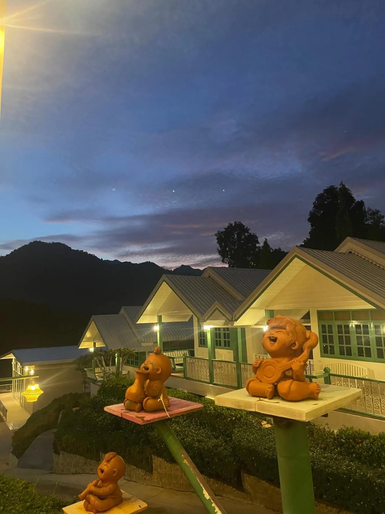 Triple Room with Pool View in Baanpufa Resort