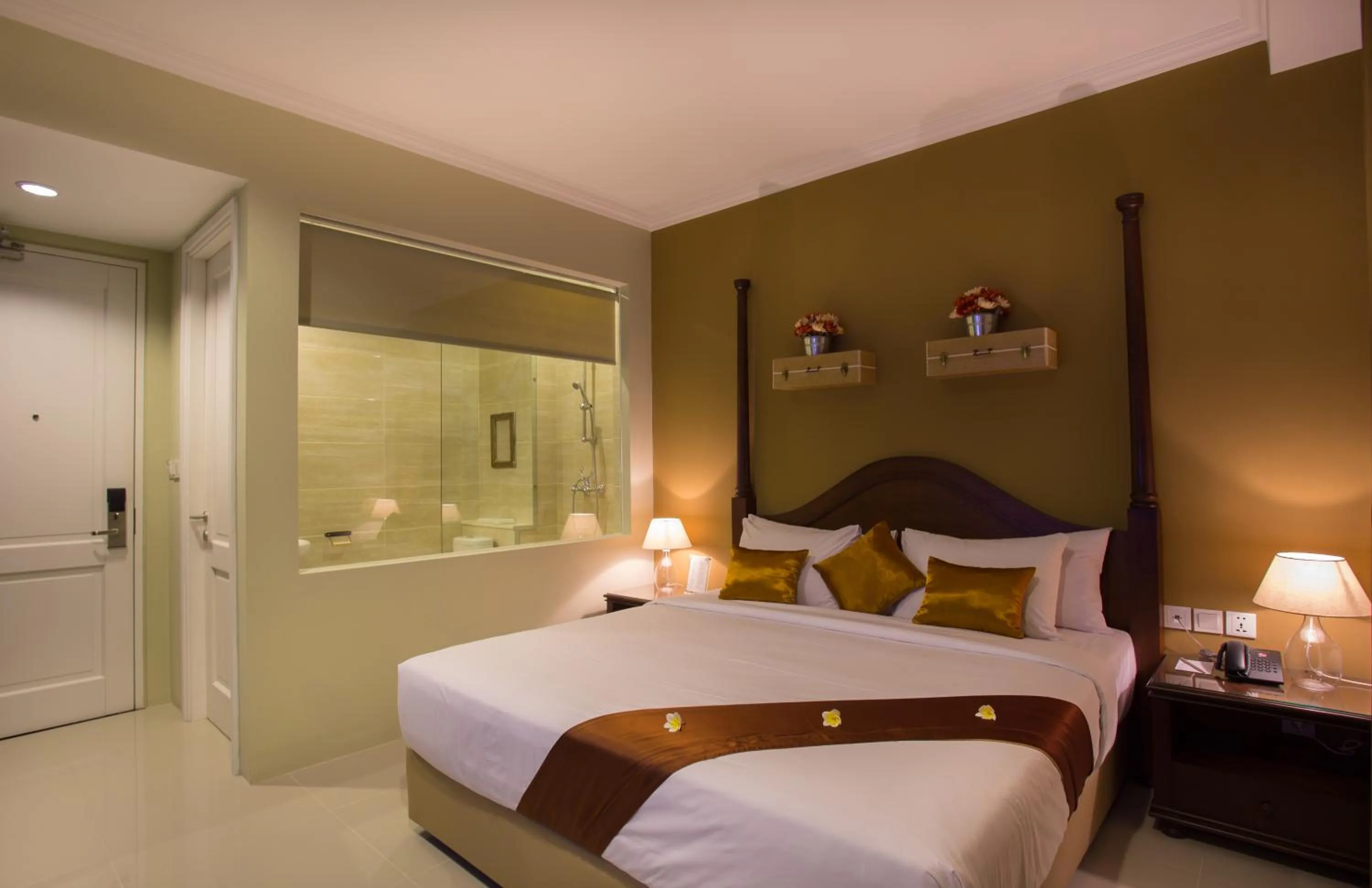 Deluxe Double Room with Balcony in Amalfi Hotel Seminyak