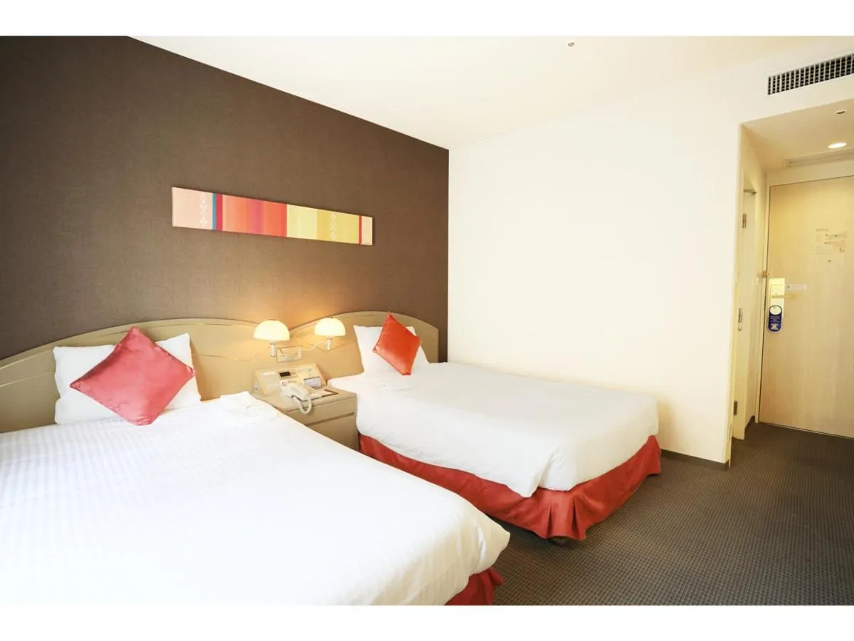 Standard Twin Room - Non-Smoking in Smile Hotel Naha City Resort