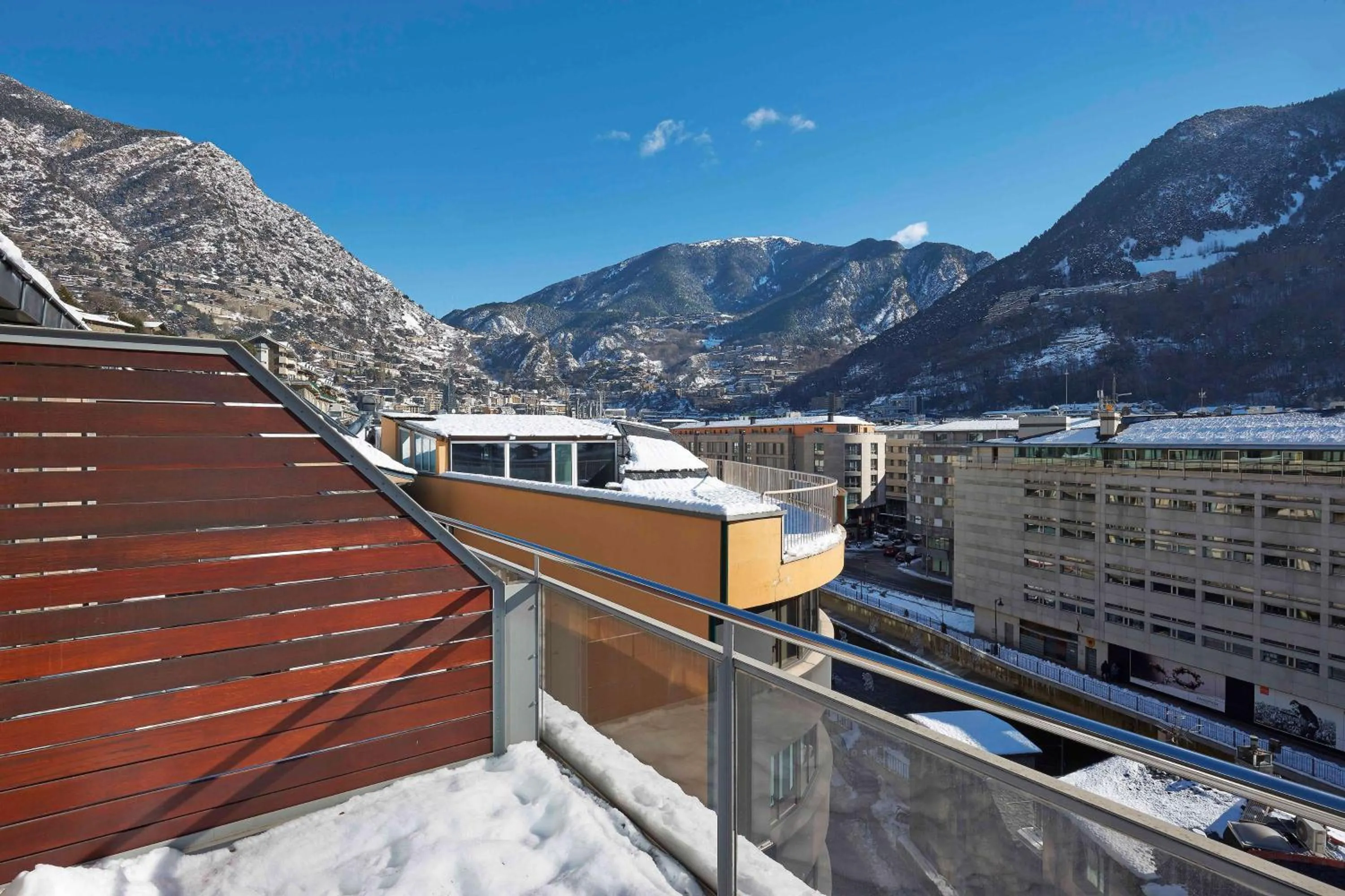 Superior Double Room with View and Terrace in NH Andorra la Vella