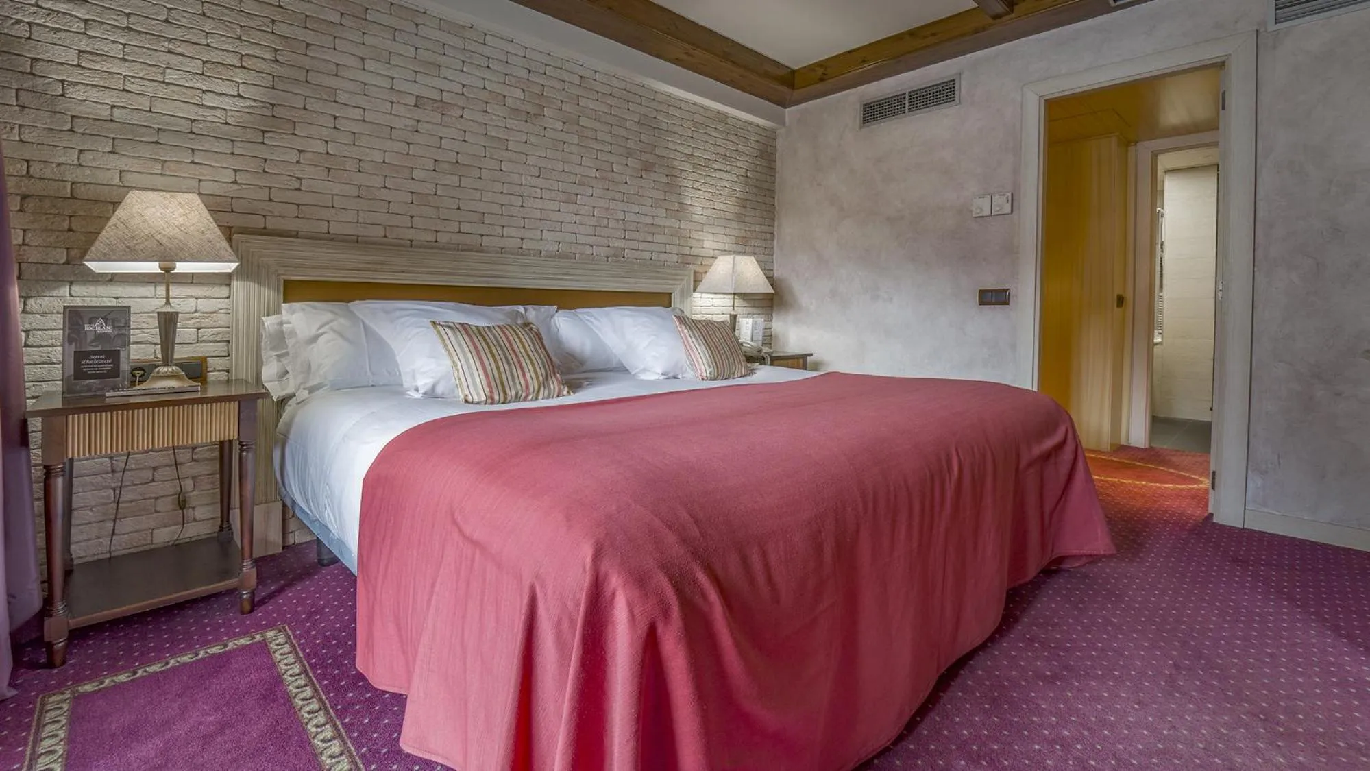 Suite in Roc Blanc Hotel & Spa