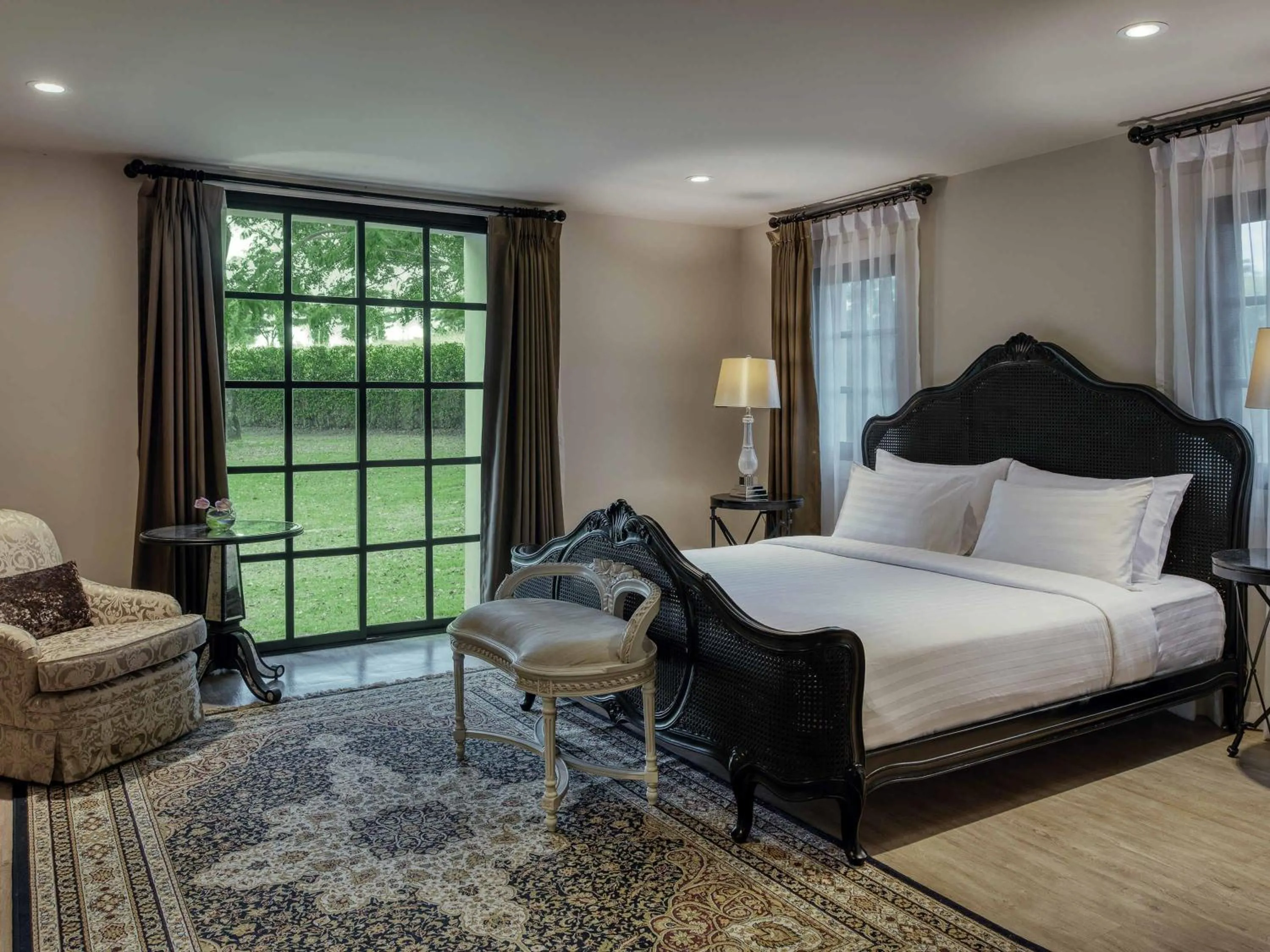 Five Bedroom Pool Villa in Mövenpick Resort Khao Yai