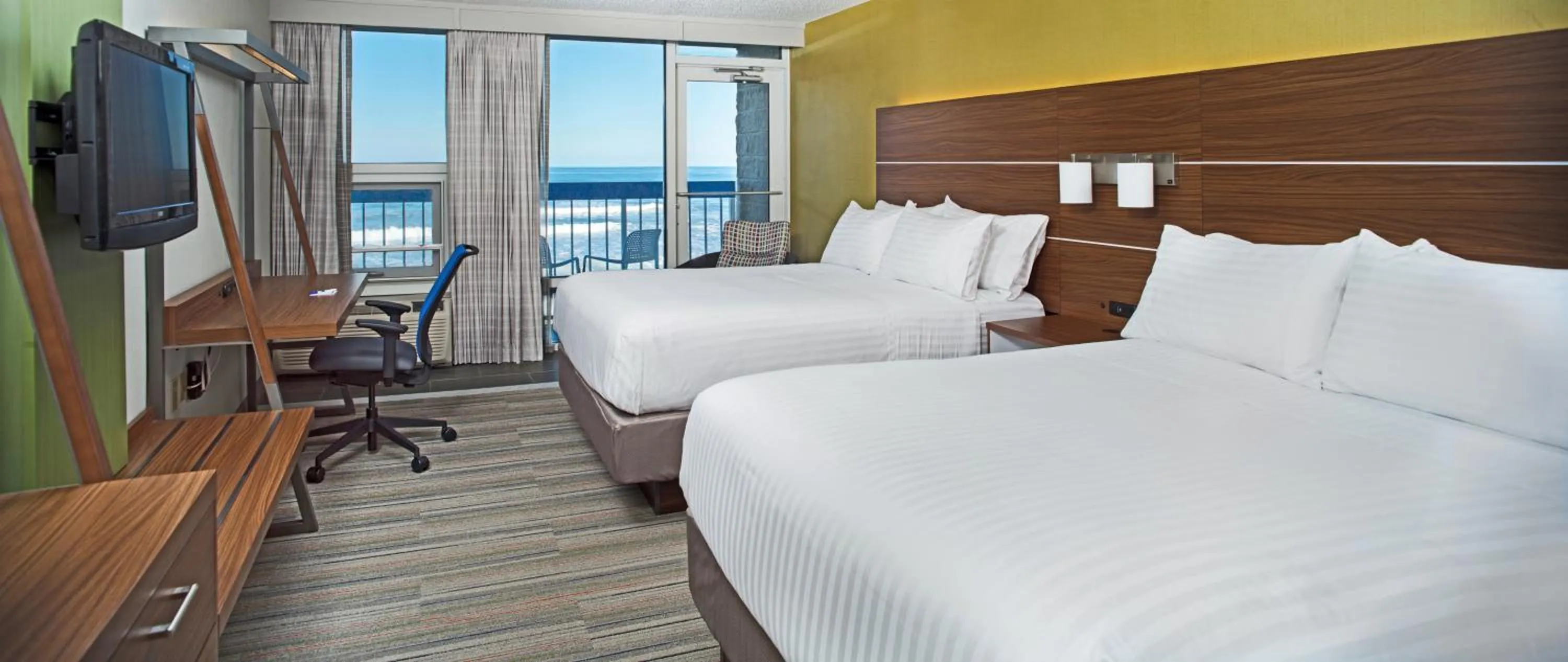 Queen Room with Two Queen Beds - Non-Smoking in Holiday Inn Express Nags Head Oceanfront by IHG