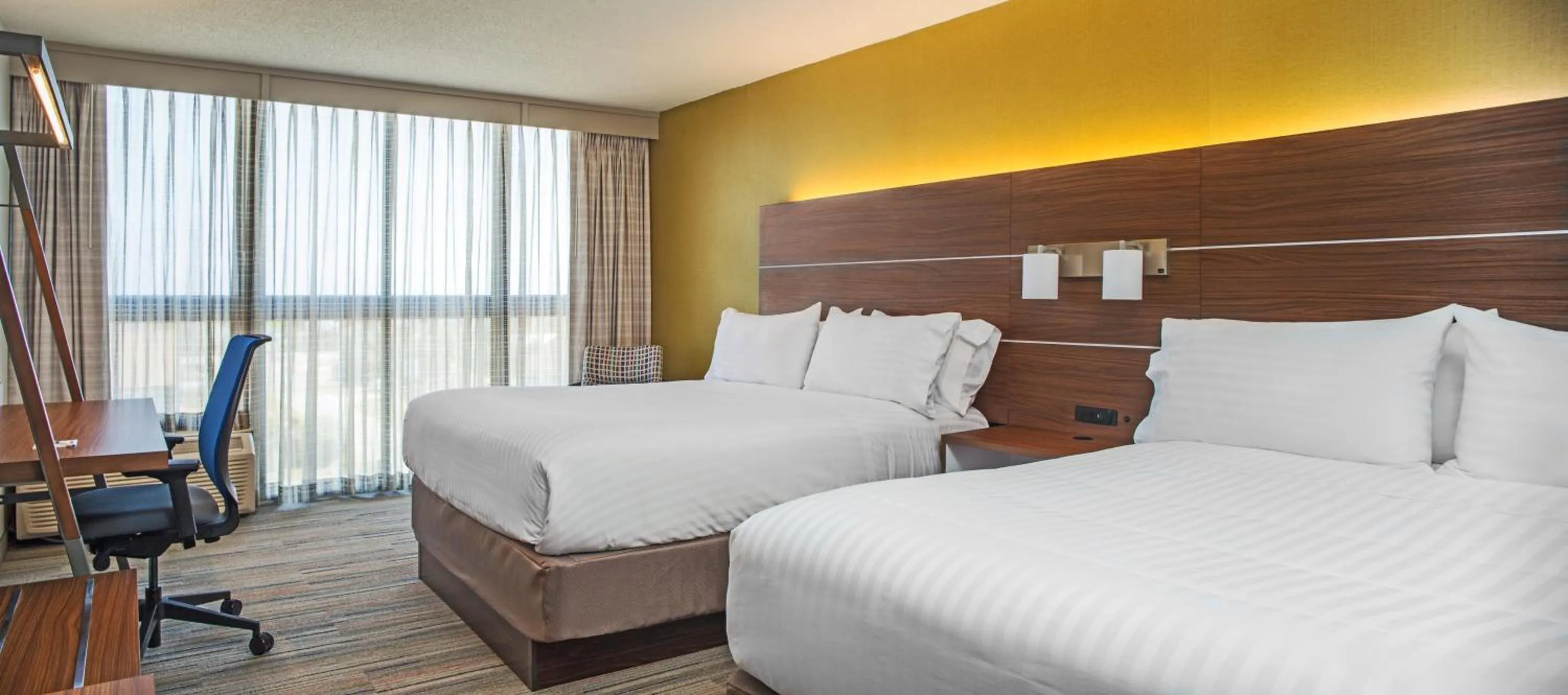 Queen Room with Two Queen Beds - Hearing Accessible/Non-Smoking in Holiday Inn Express Nags Head Oceanfront by IHG