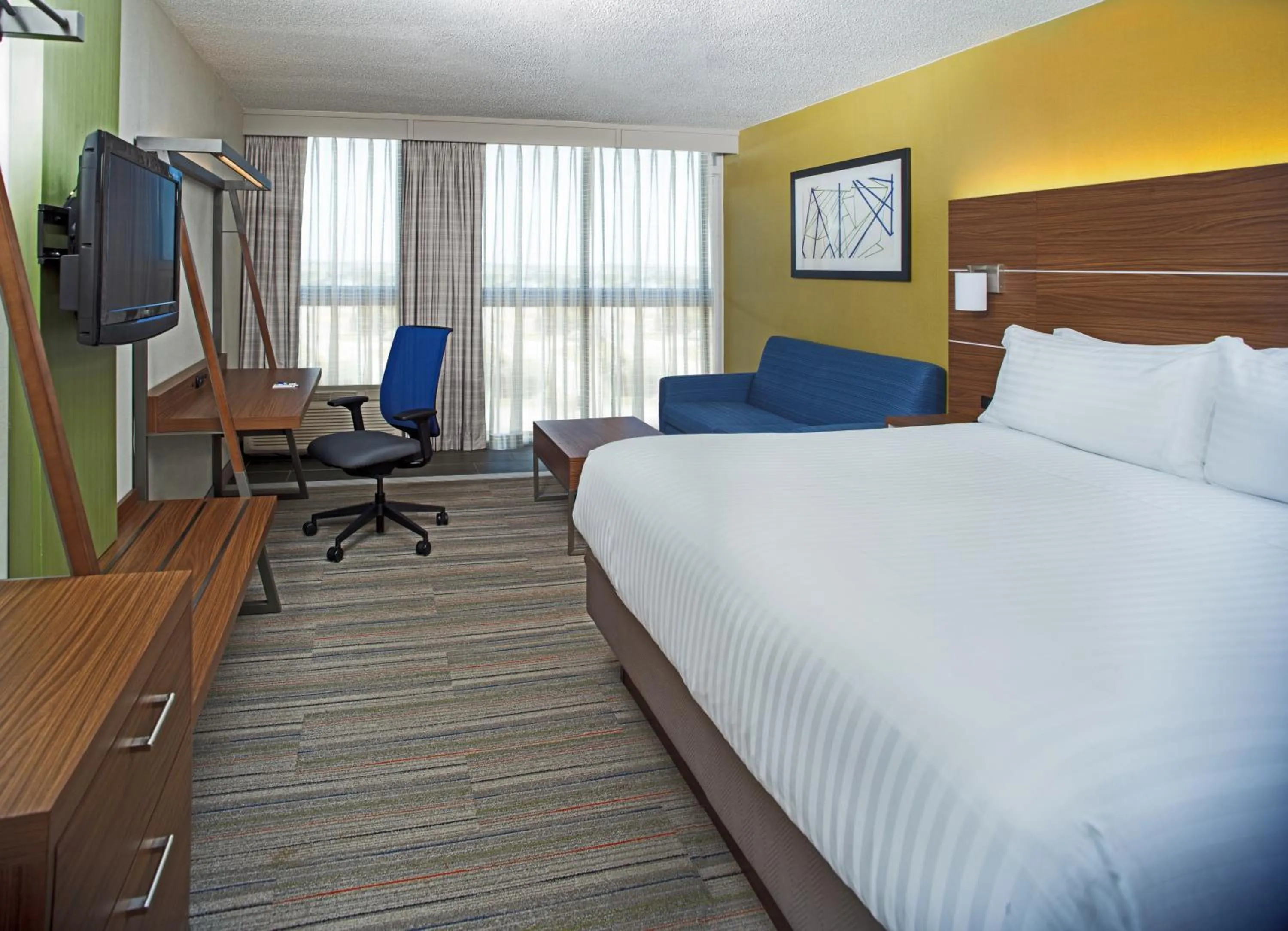 King Room with City View in Holiday Inn Express Nags Head Oceanfront by IHG