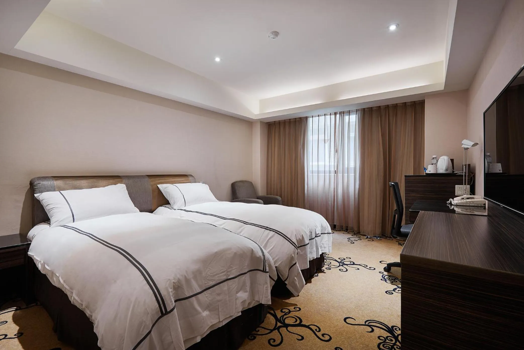 Superior Twin Room in K Hotel Taipei