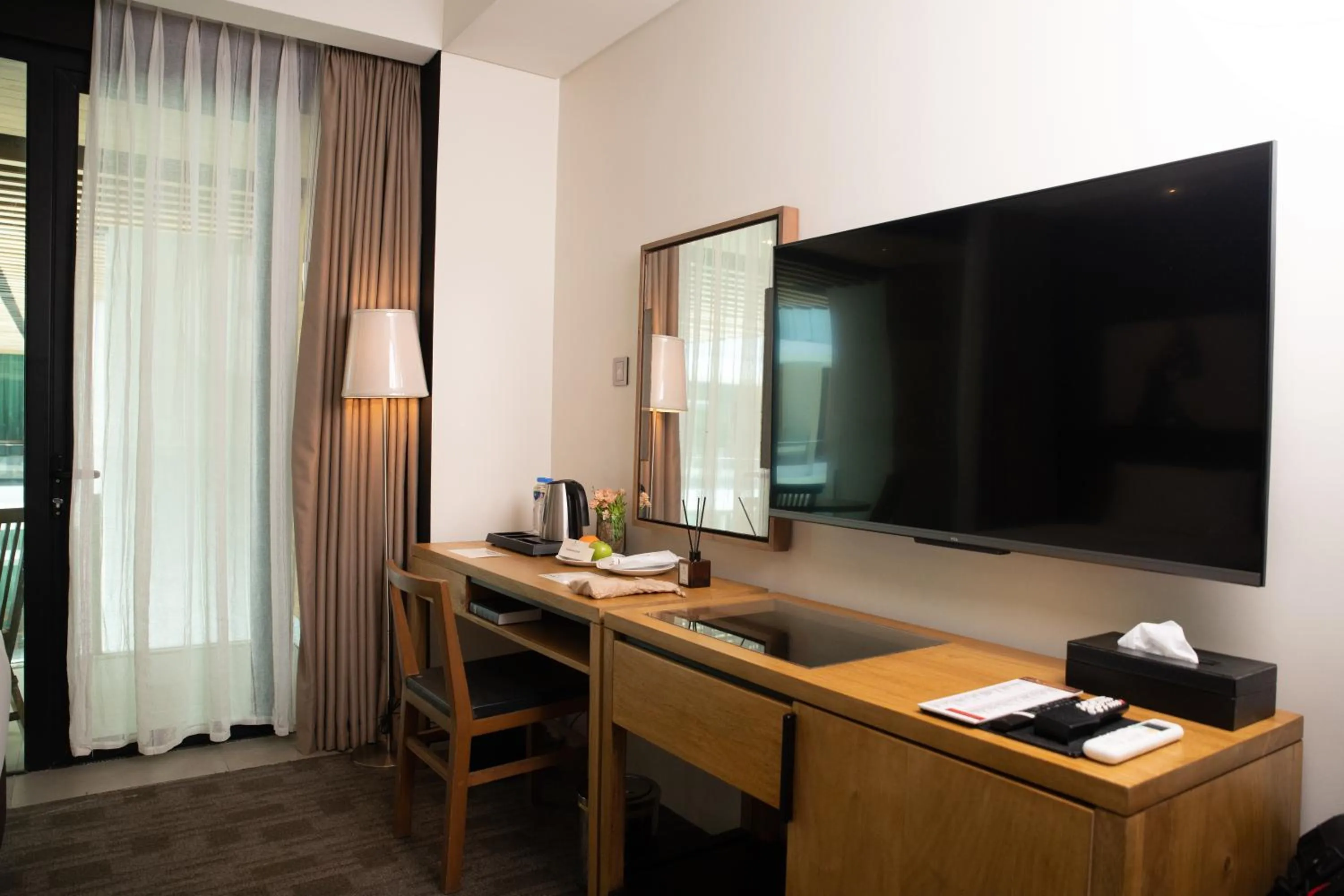 Deluxe Room in Escala Tagaytay