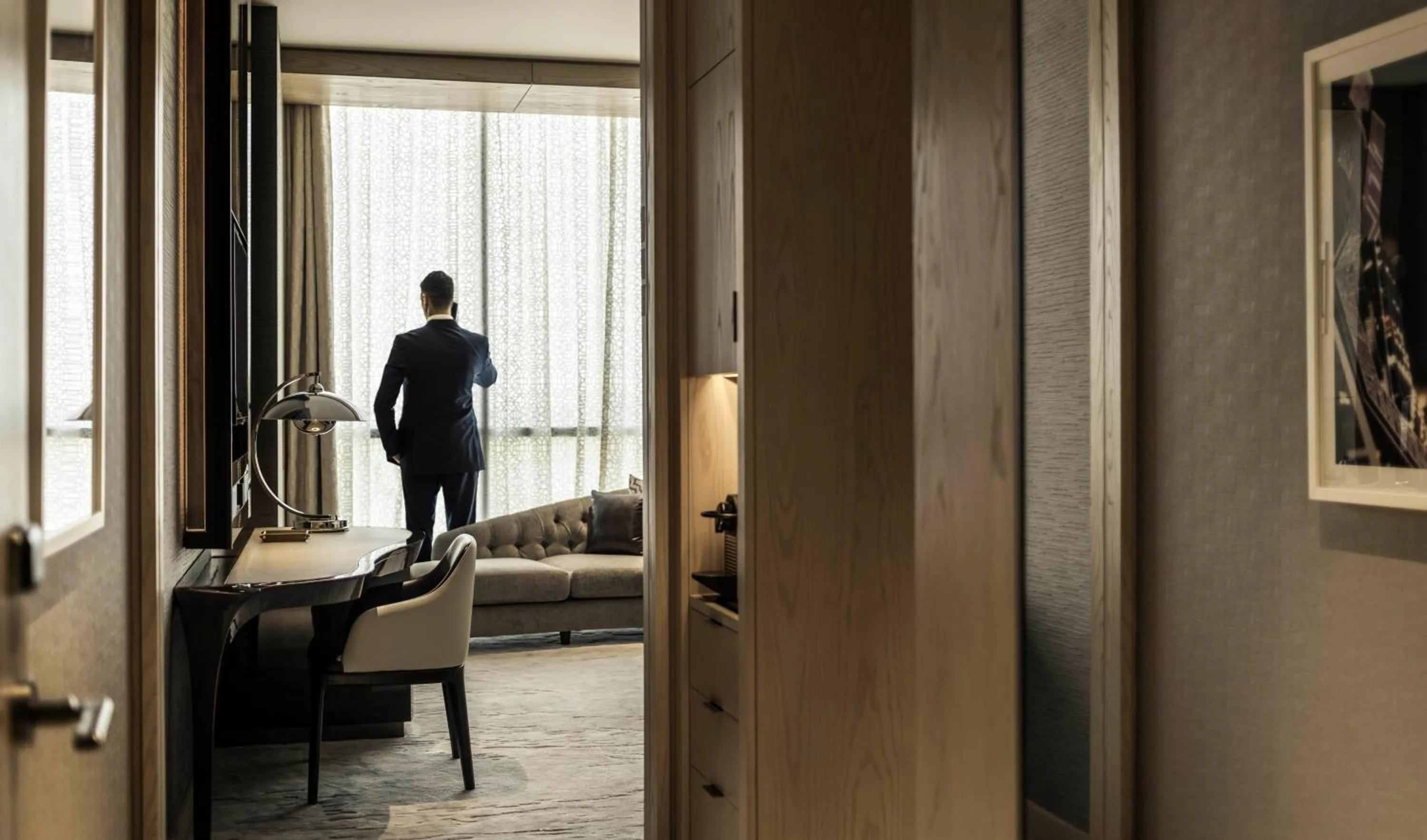 Deluxe Twin Room in Four Seasons Hotel Dubai International Financial Centre