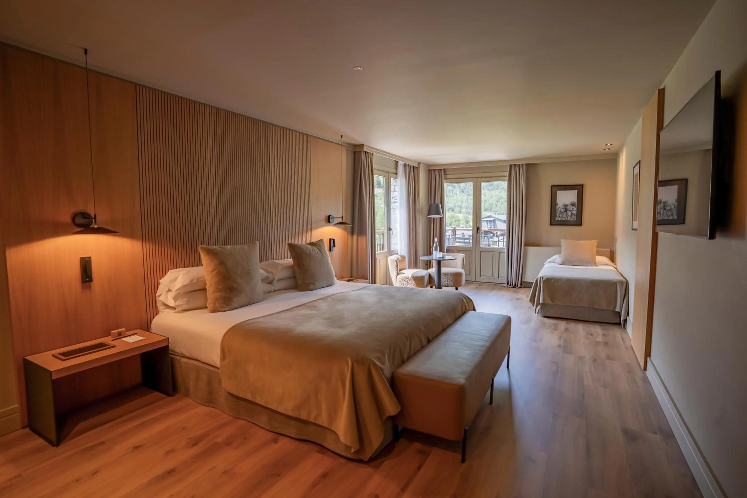 Deluxe Family Room - single occupancy in Serras Andorra