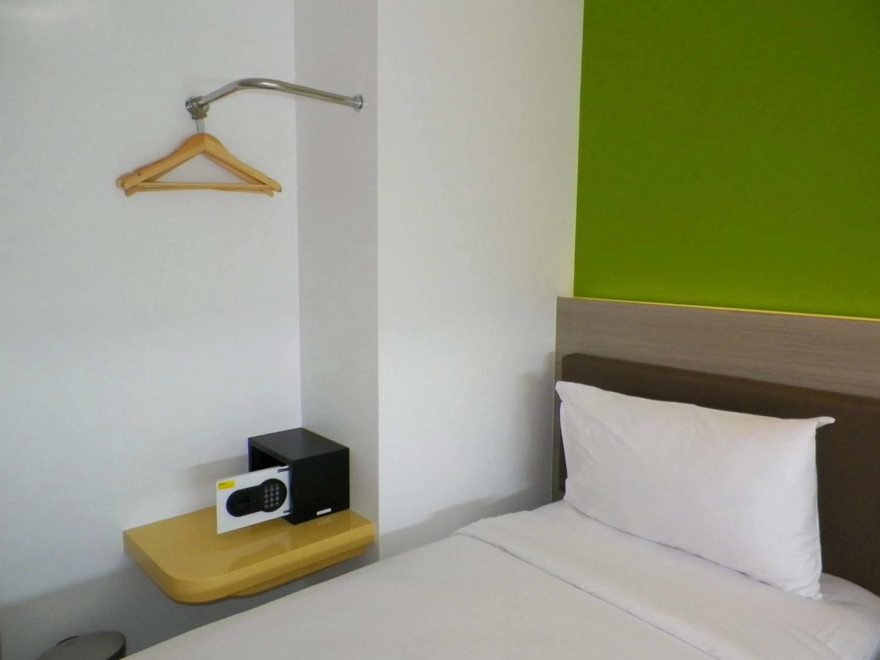 Smart Twin Room in Amaris Hotel Malioboro - Jogja