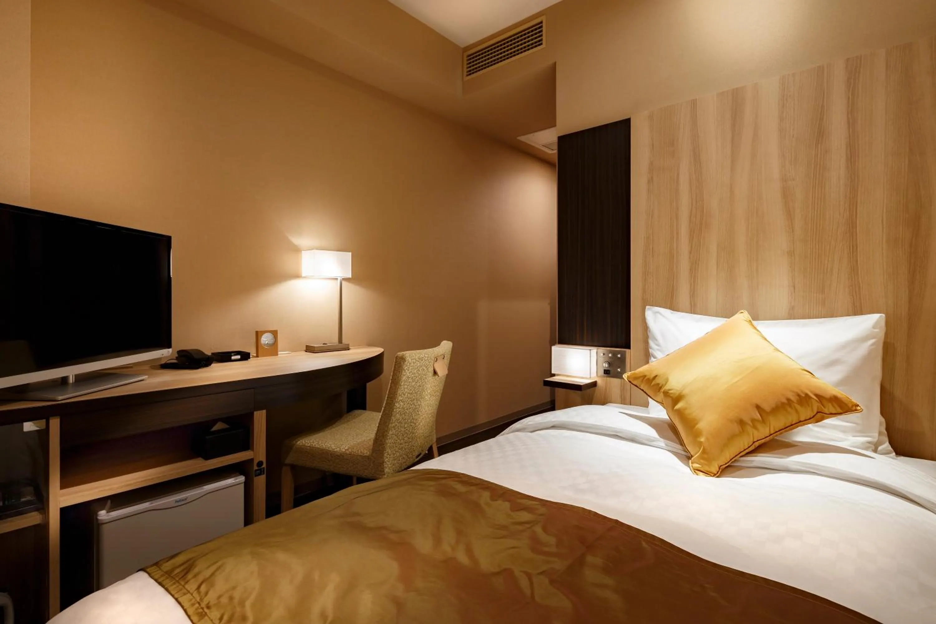 Single Room with Shower - Non-Smoking in Hotel Vista Sendai