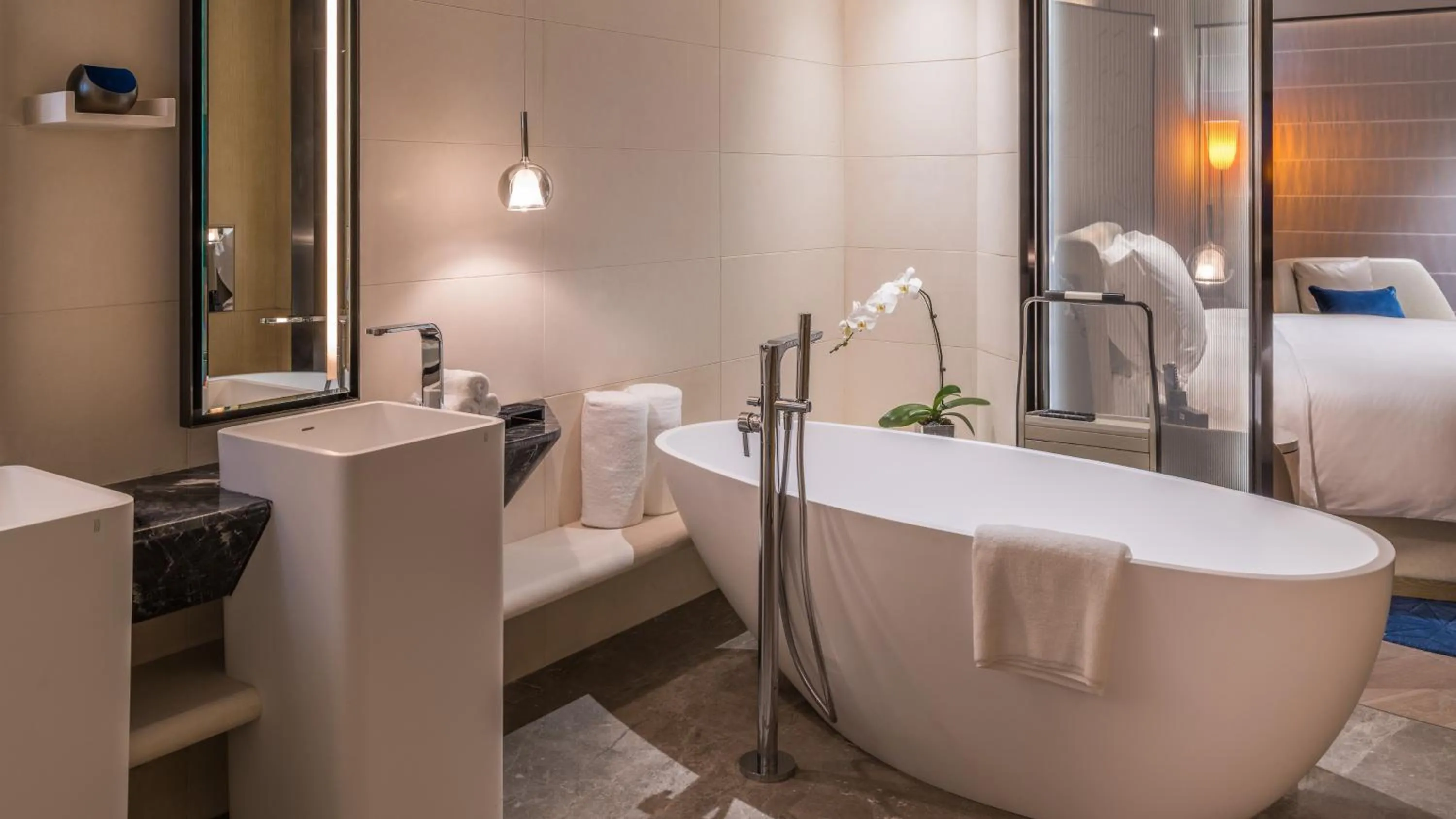 Classic King Room in InterContinental Beijing Sanlitun by IHG