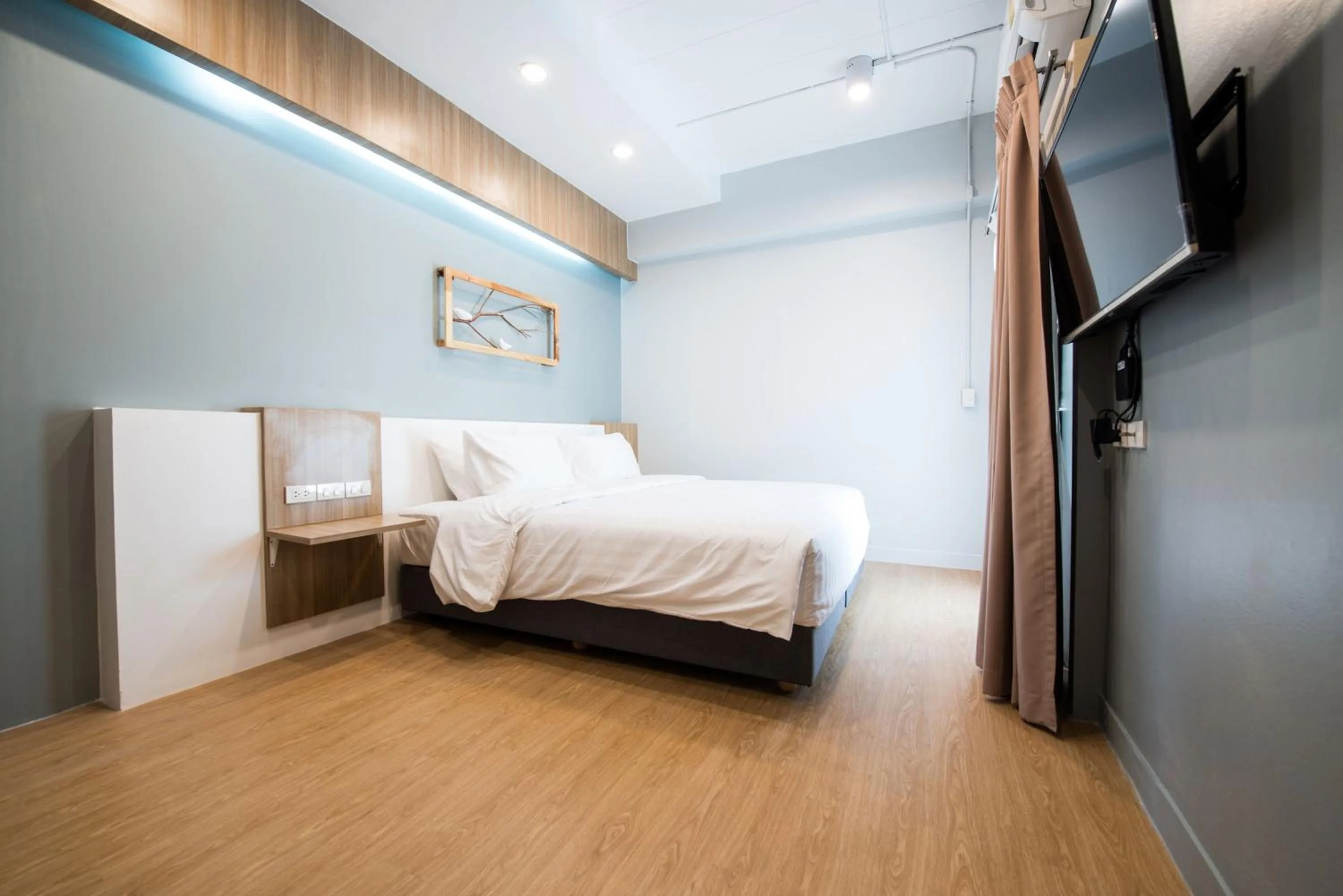 Superior King Room in Shade House - Bitec Bangna