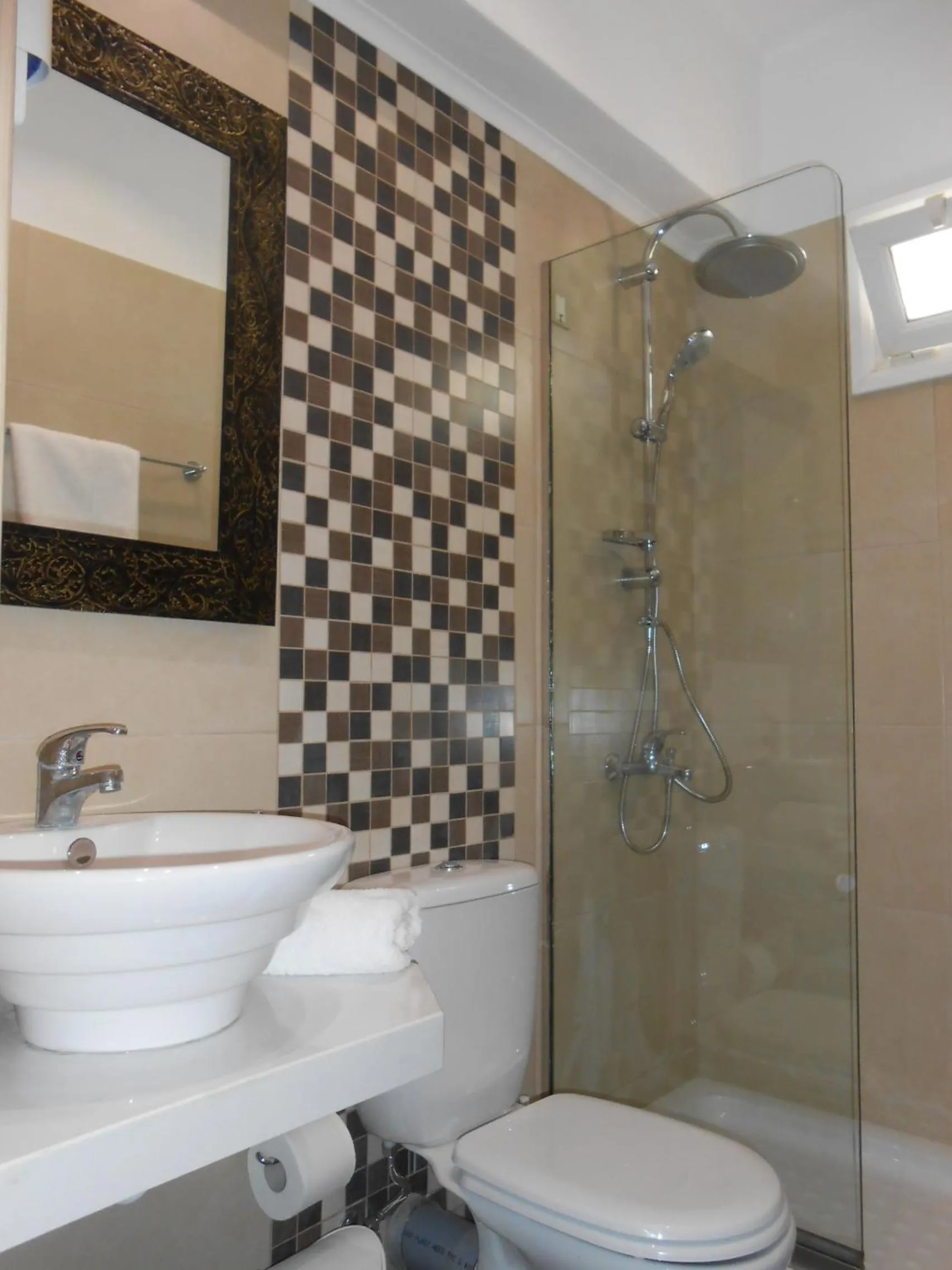 Triple Room in Voula Hotel