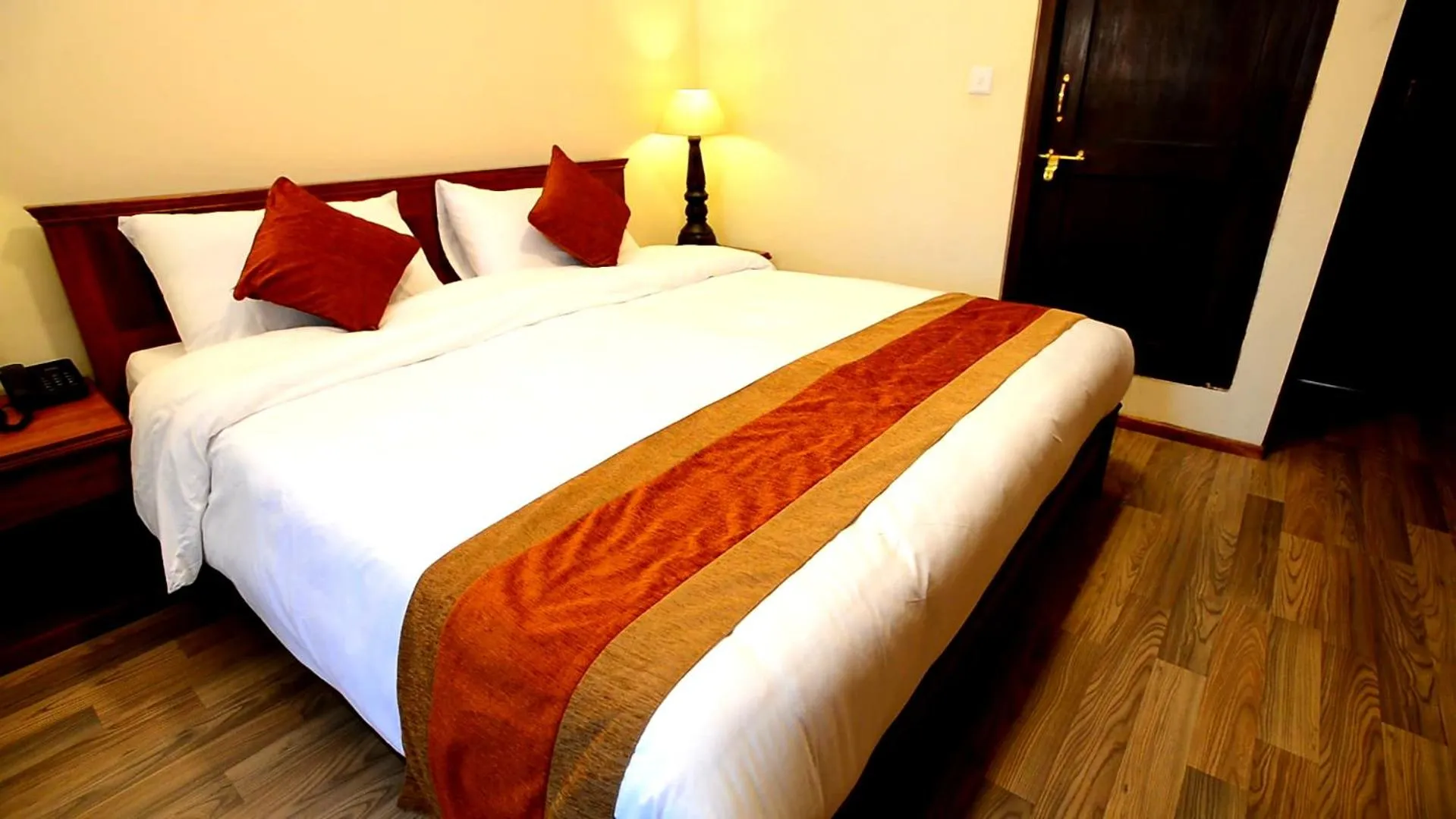 Superior Double Room in Hotel Golden Sunrise & Spa