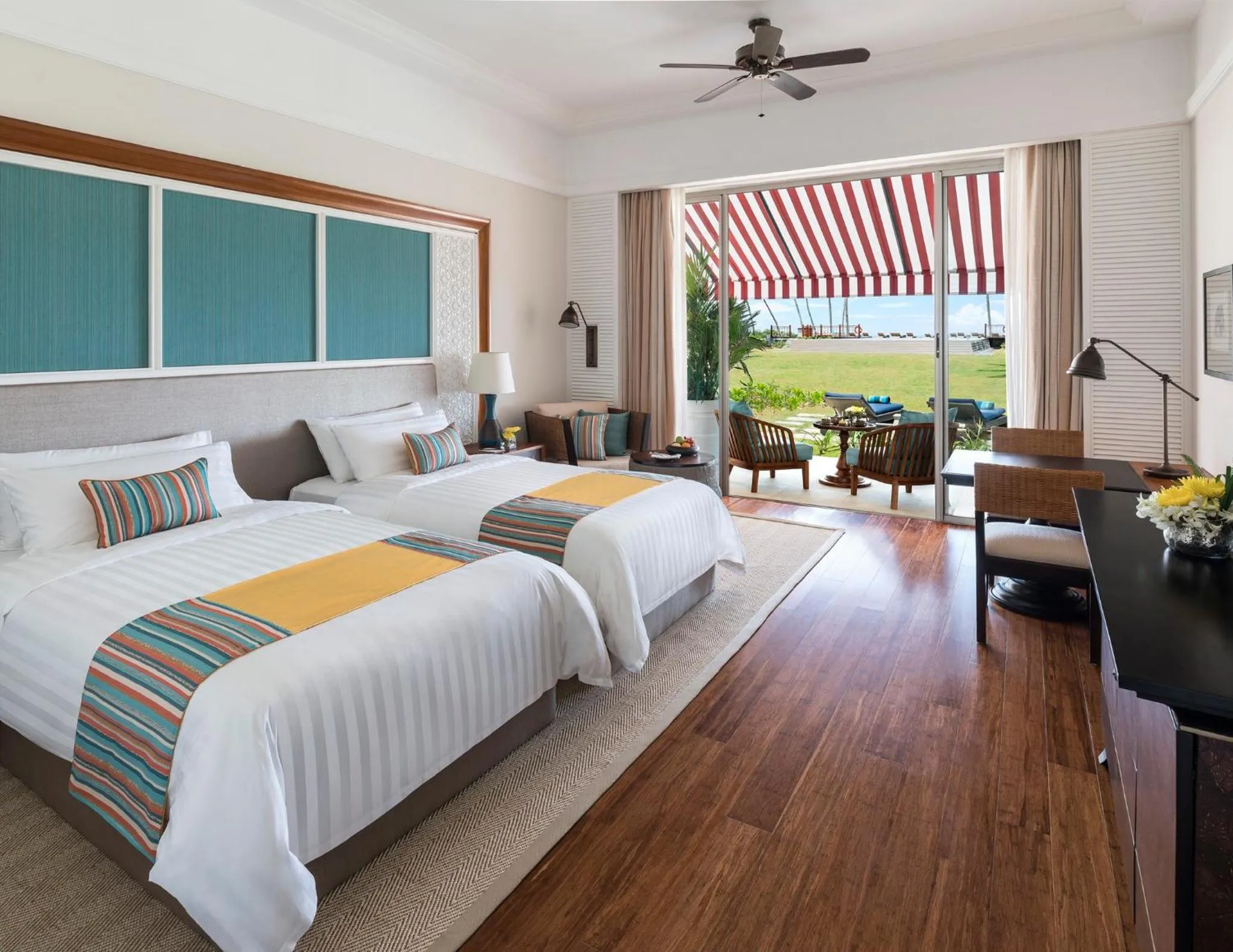 Deluxe Twin Room in Shangri-La Hambantota