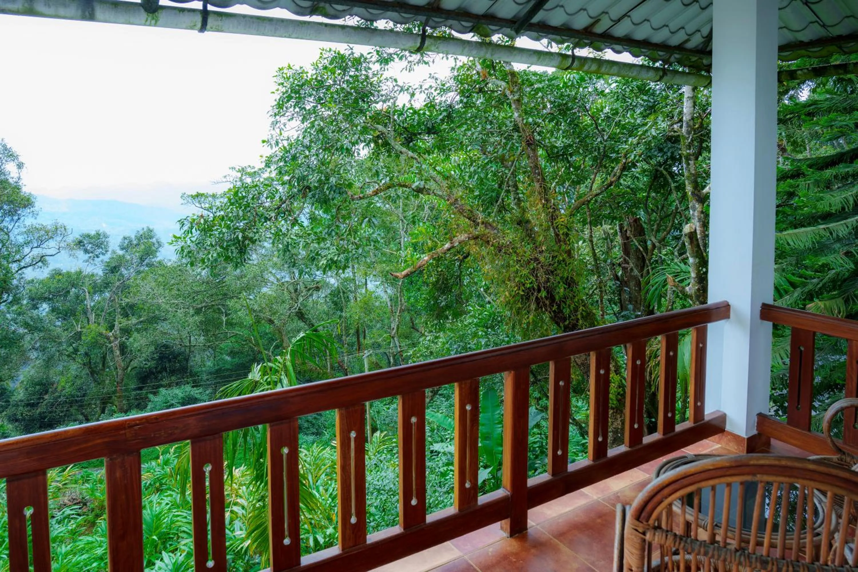 Superior cardamom room with Balcony in Bracknell Forest Munnar