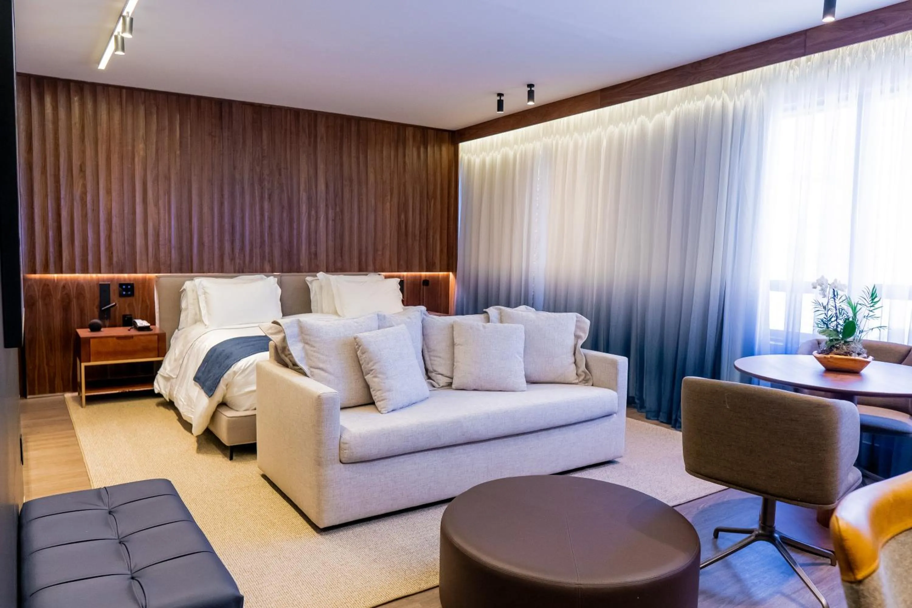 Deluxe King Suite in Radisson Rio de Janeiro Barra