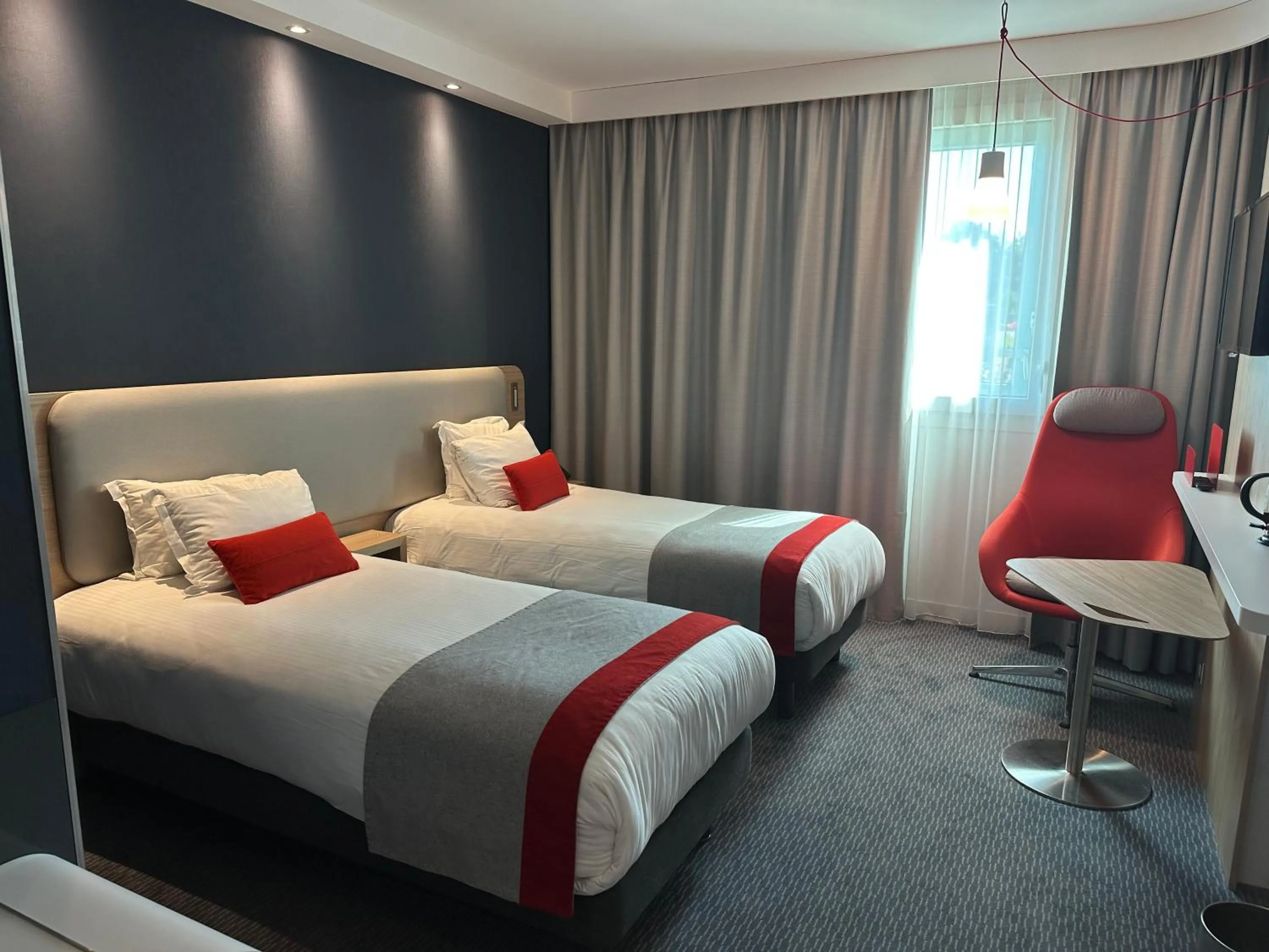 Standard Room with Free Breakfast in Holiday Inn Express Paris - Velizy by IHG