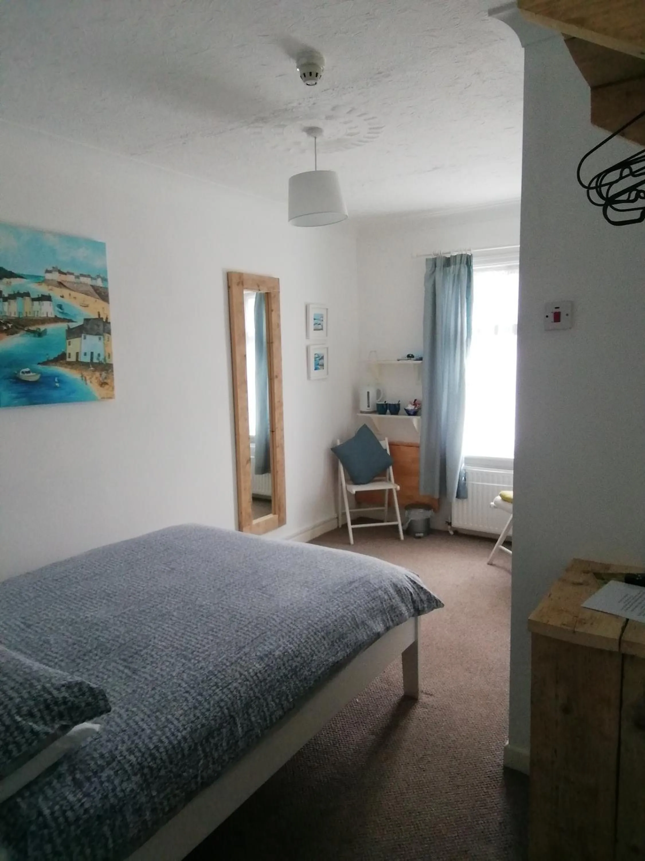 Small Double Room in Railway Cottage