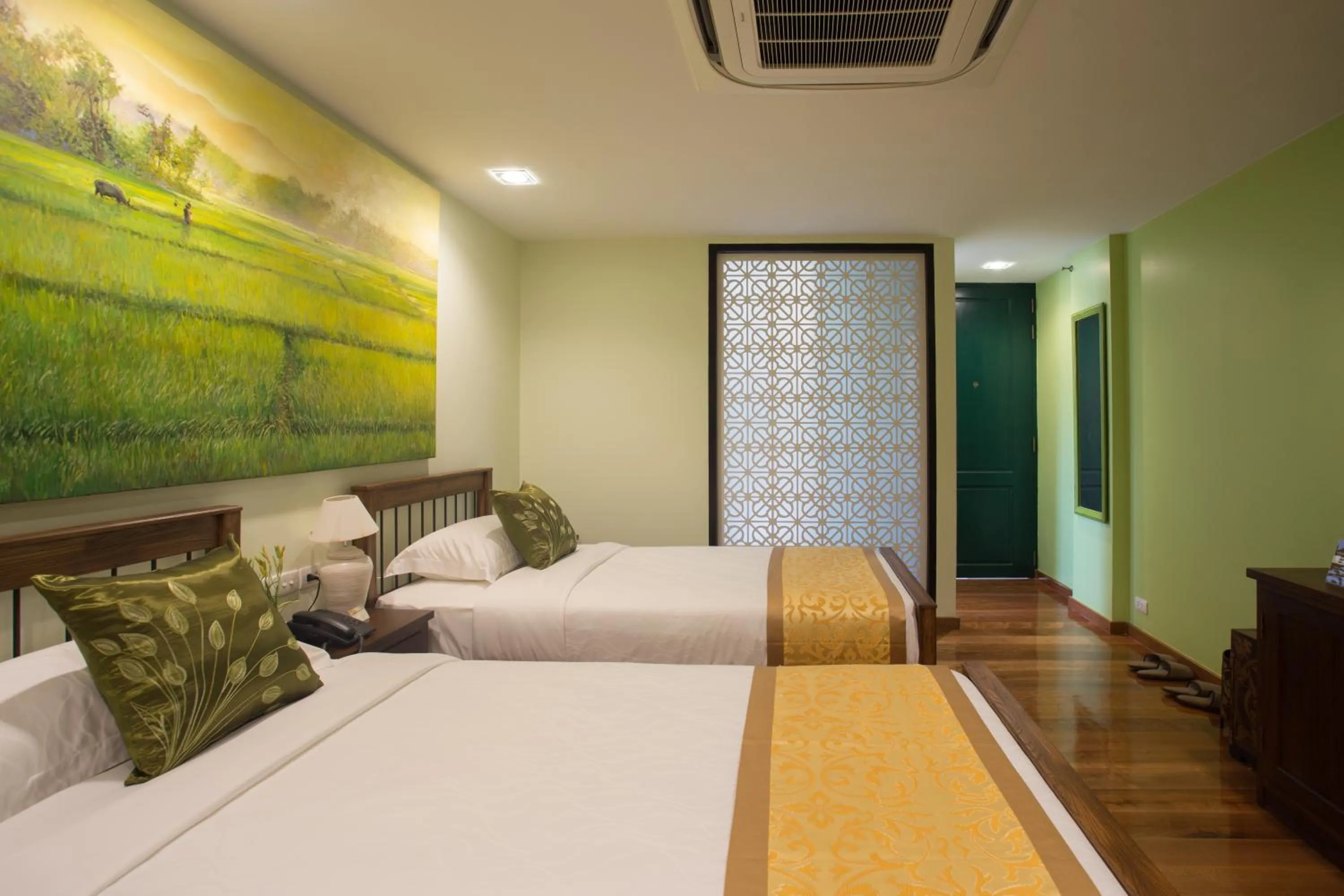 Deluxe Twin Room in Nine Design Place