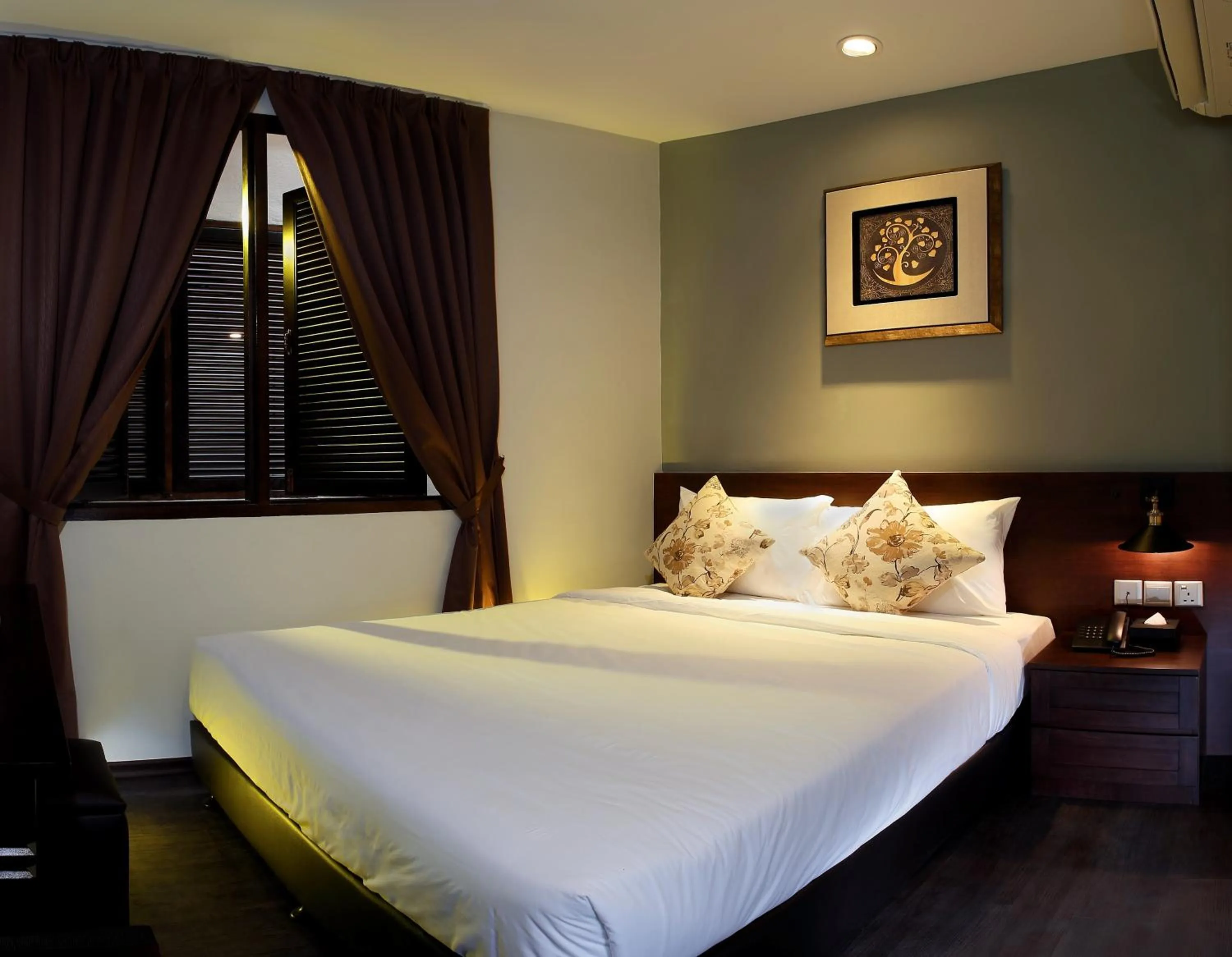 Kimberley Standard King in Kimberley Hotel Georgetown