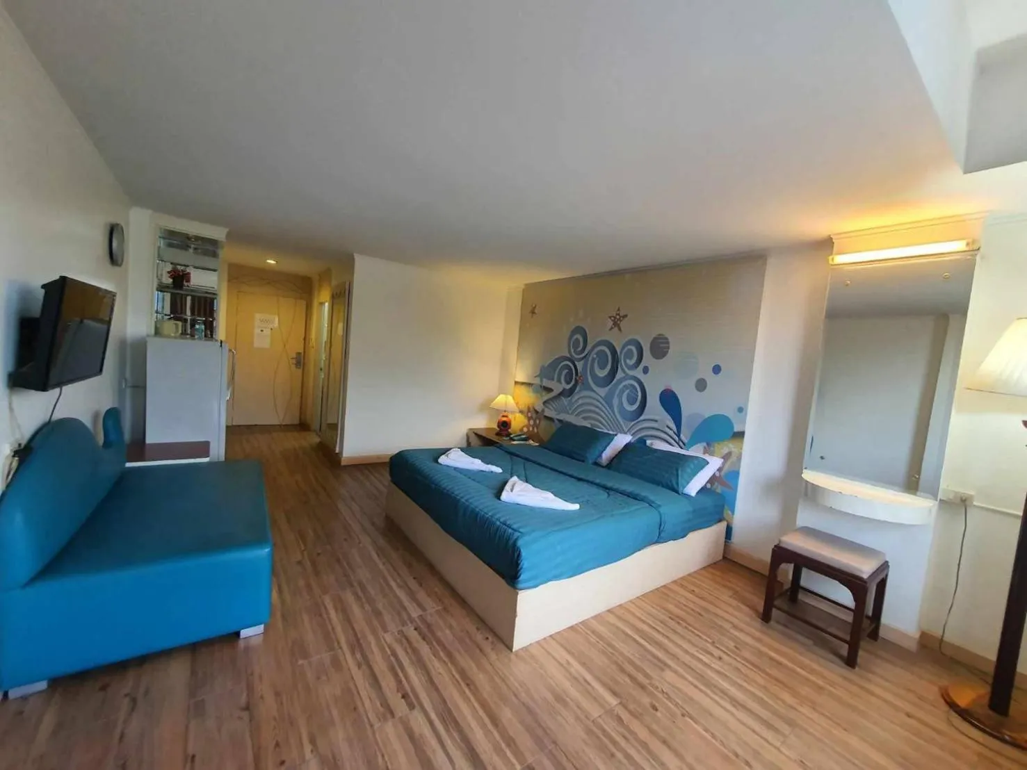 Superior Double or Twin Room in The Pacific Cool Chic