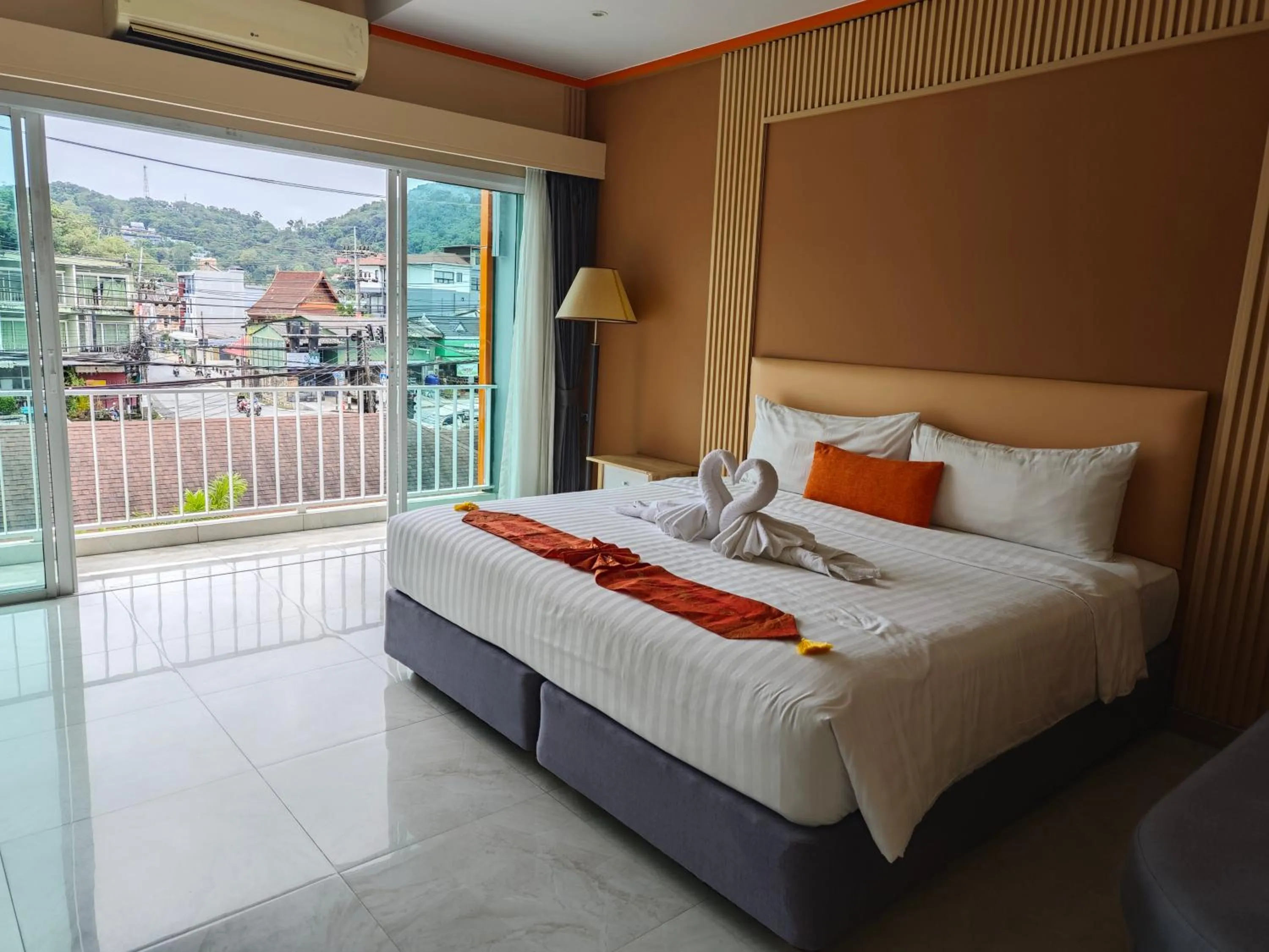 Deluxe Double or Twin Room in Chabana Kamala Hotel