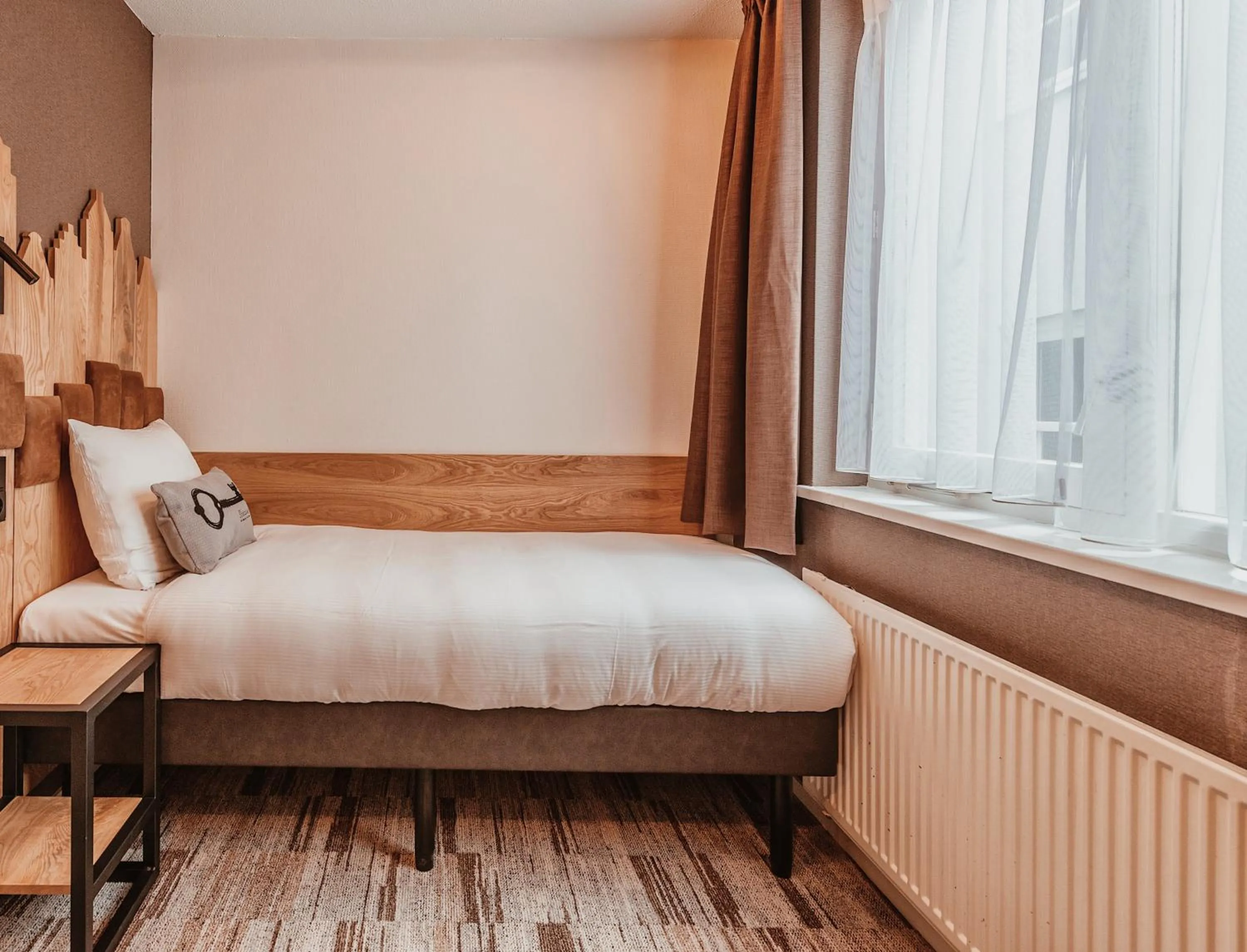 Single Room with Private External Bathroom in Mr. Jordaan