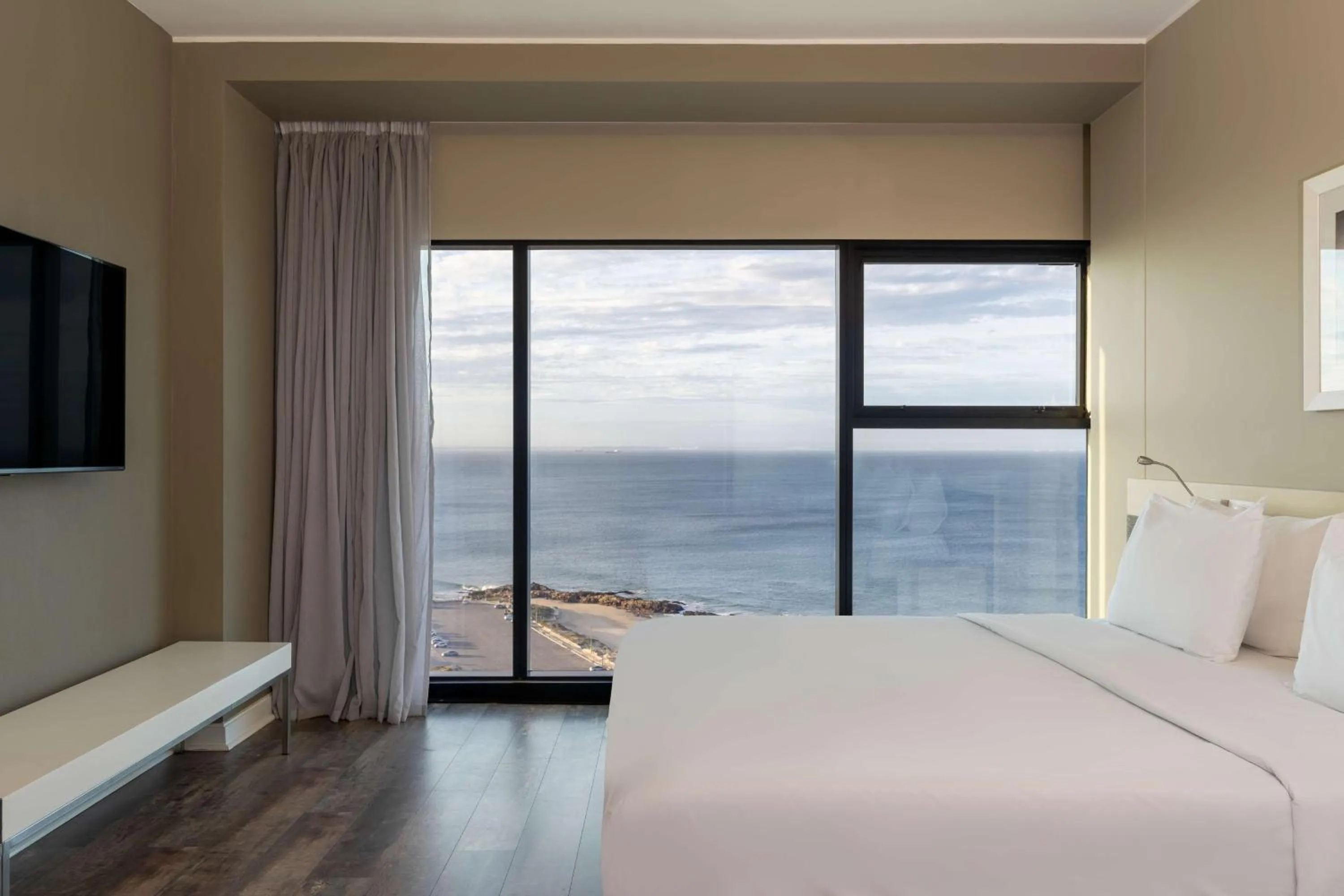 Suite with Ocean View in Radisson Blu Hotel, Port Elizabeth