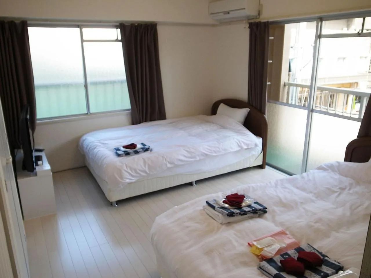 Two-Bedroom Apartment - single occupancy in Shimakaigetsu