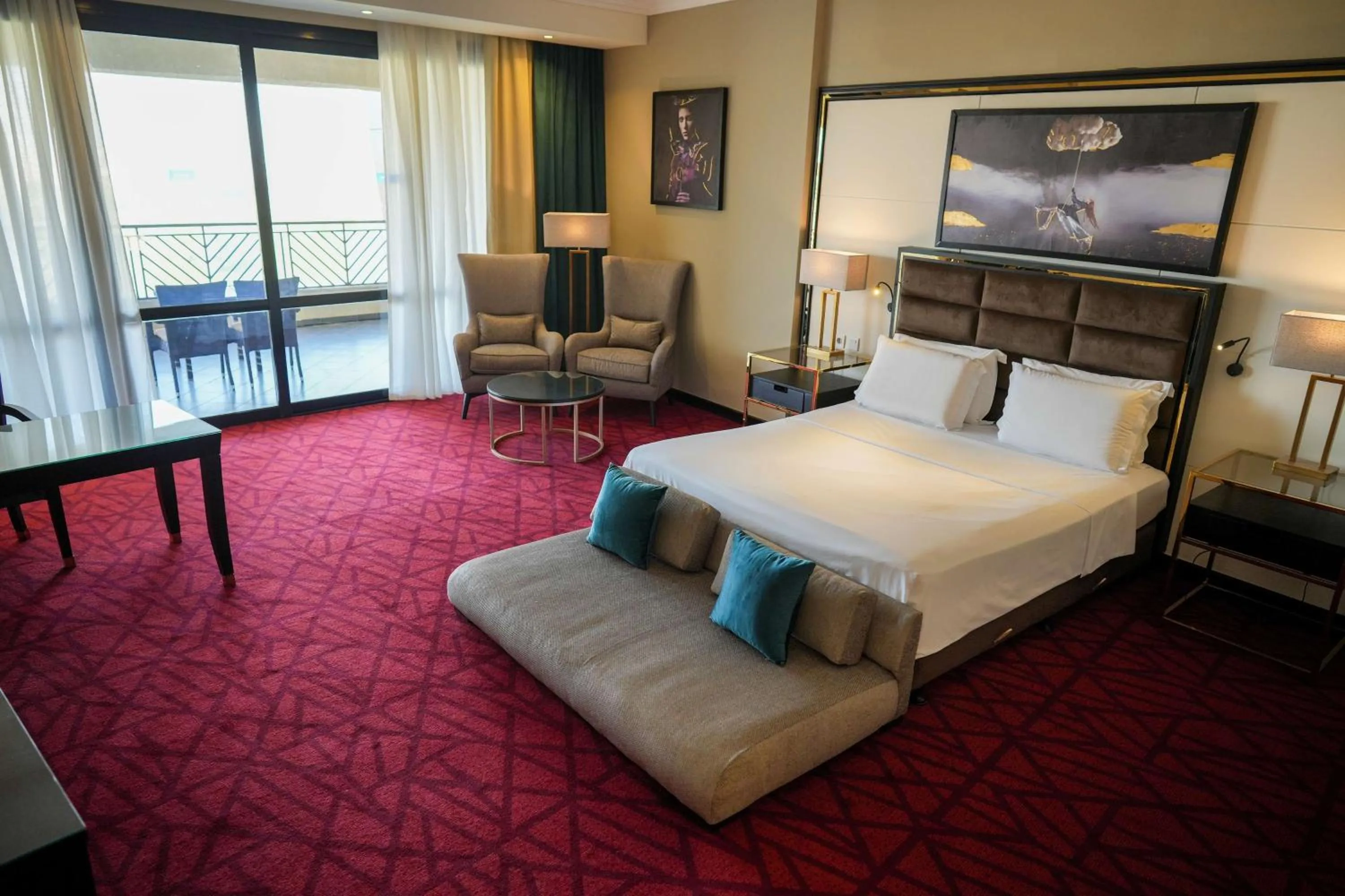 Suite with Terrace and Lounge Access in Radisson Blu Hotel & Convention Center, Alexandria